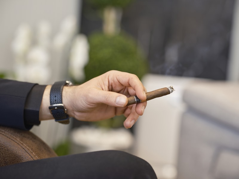 Ashton VSG (Virgin Sun Grown) Torpedo Cigar Review — Score & Tasting Notes