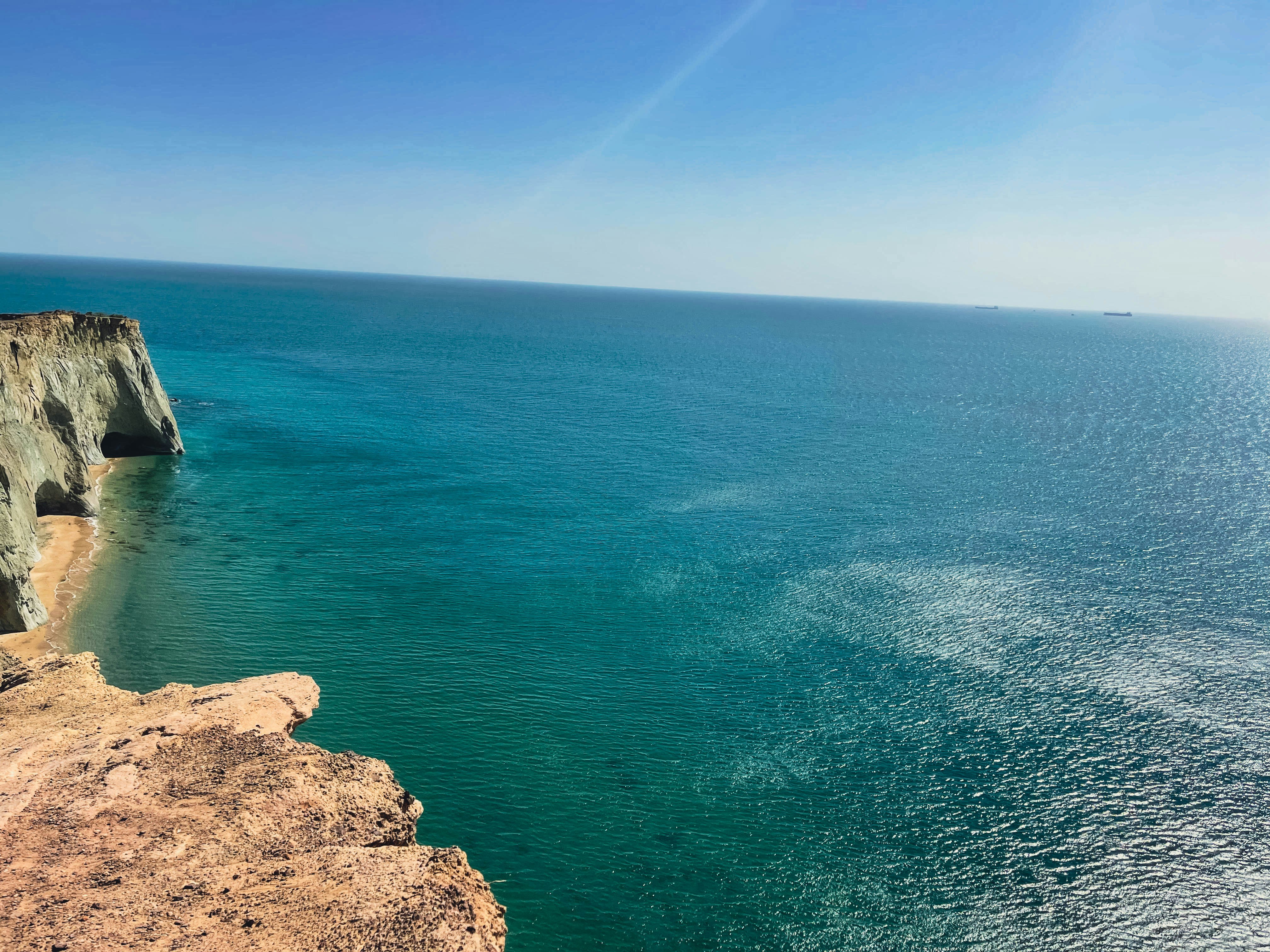 Photo by amirdeljouyi