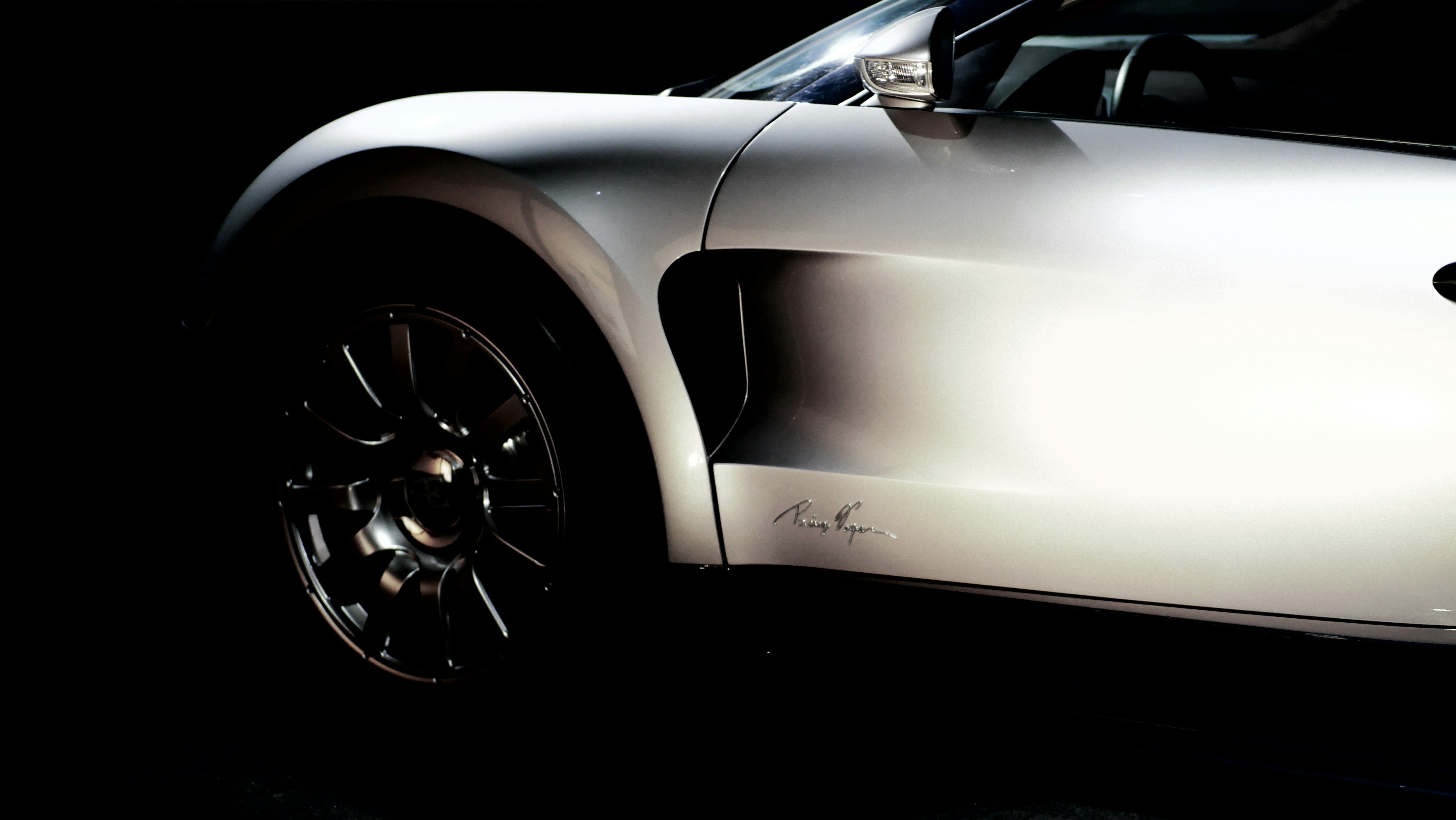 Photo by christiangafenesch