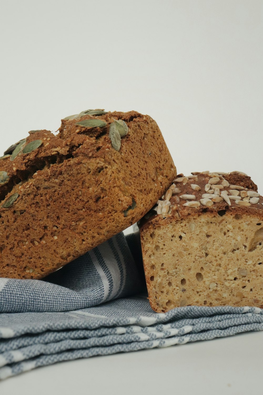 a loaf of bread sitting on top of a towel