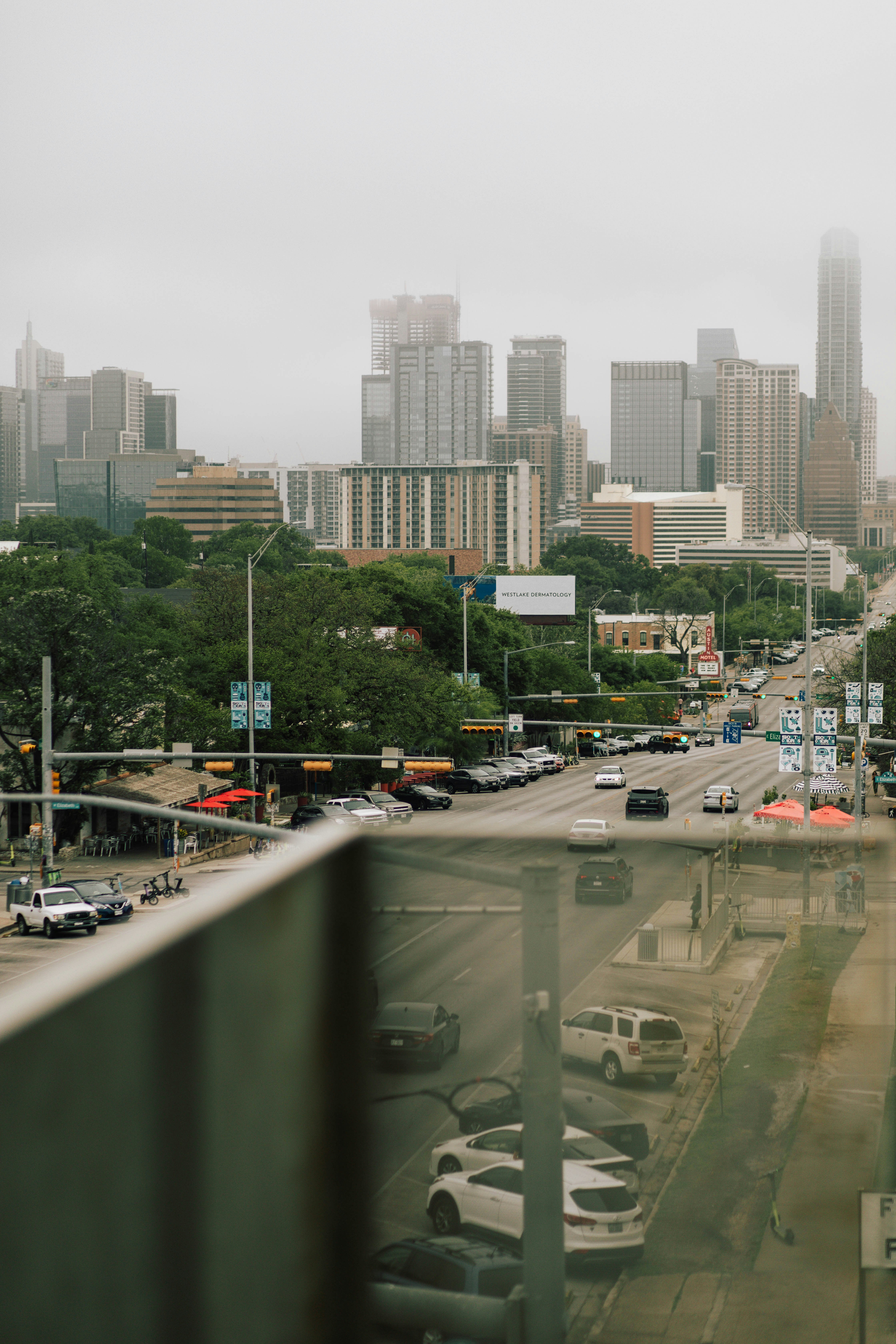 photo-1650409440415-47a464bbd48e?ixid=M3wxMjA3fDB8MXxzZWFyY2h8MjB8fHNlZ3VybyUyMGRlJTIwbmVnb2NpbyUyMHNhbiUyMGFudG9uaW8lMjB0eHxlbnwwfHx8fDE3MzE1NjIyNzV8MA\u0026ixlib=rb-4.0.3