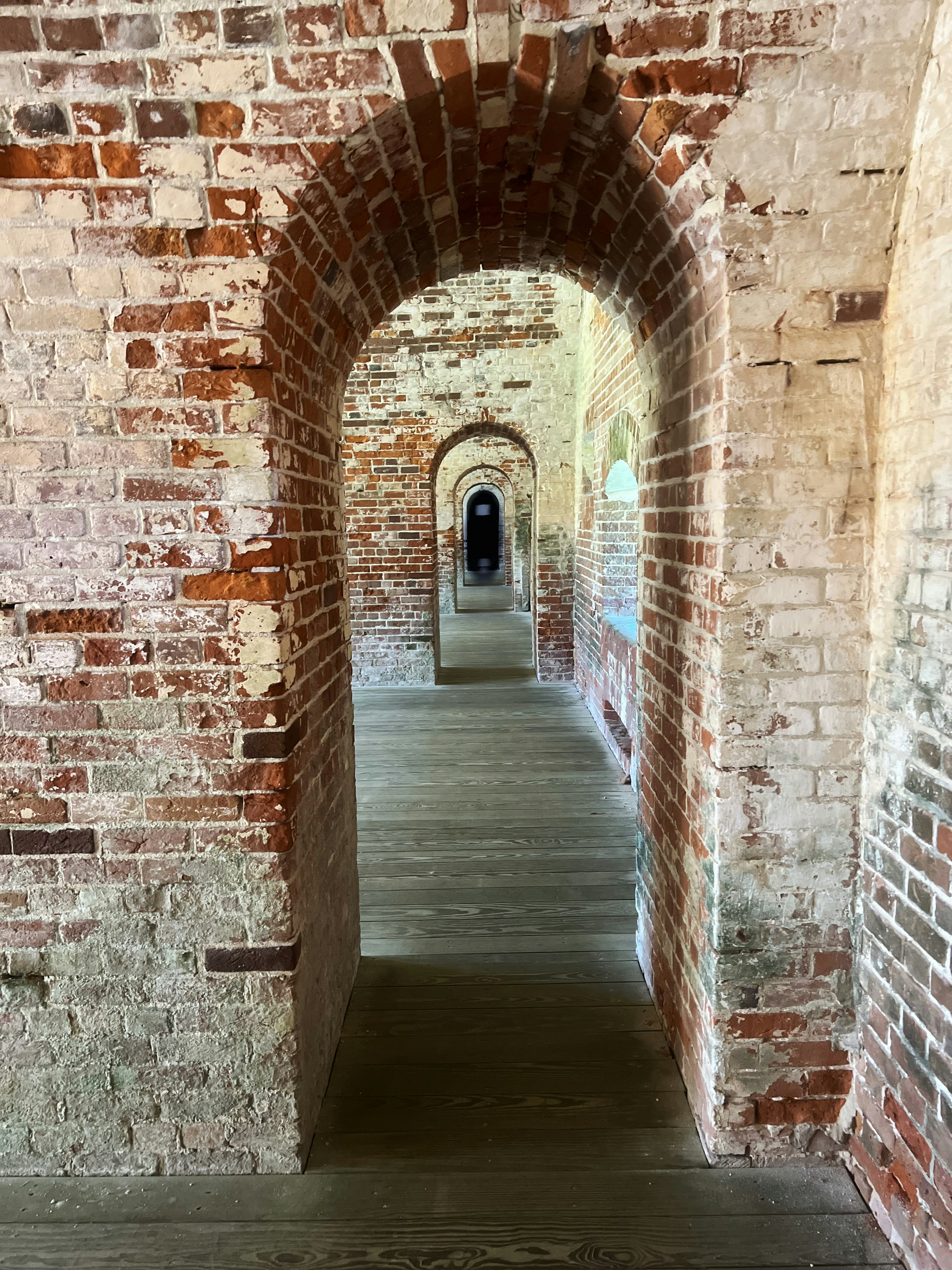 Infinite brick arches