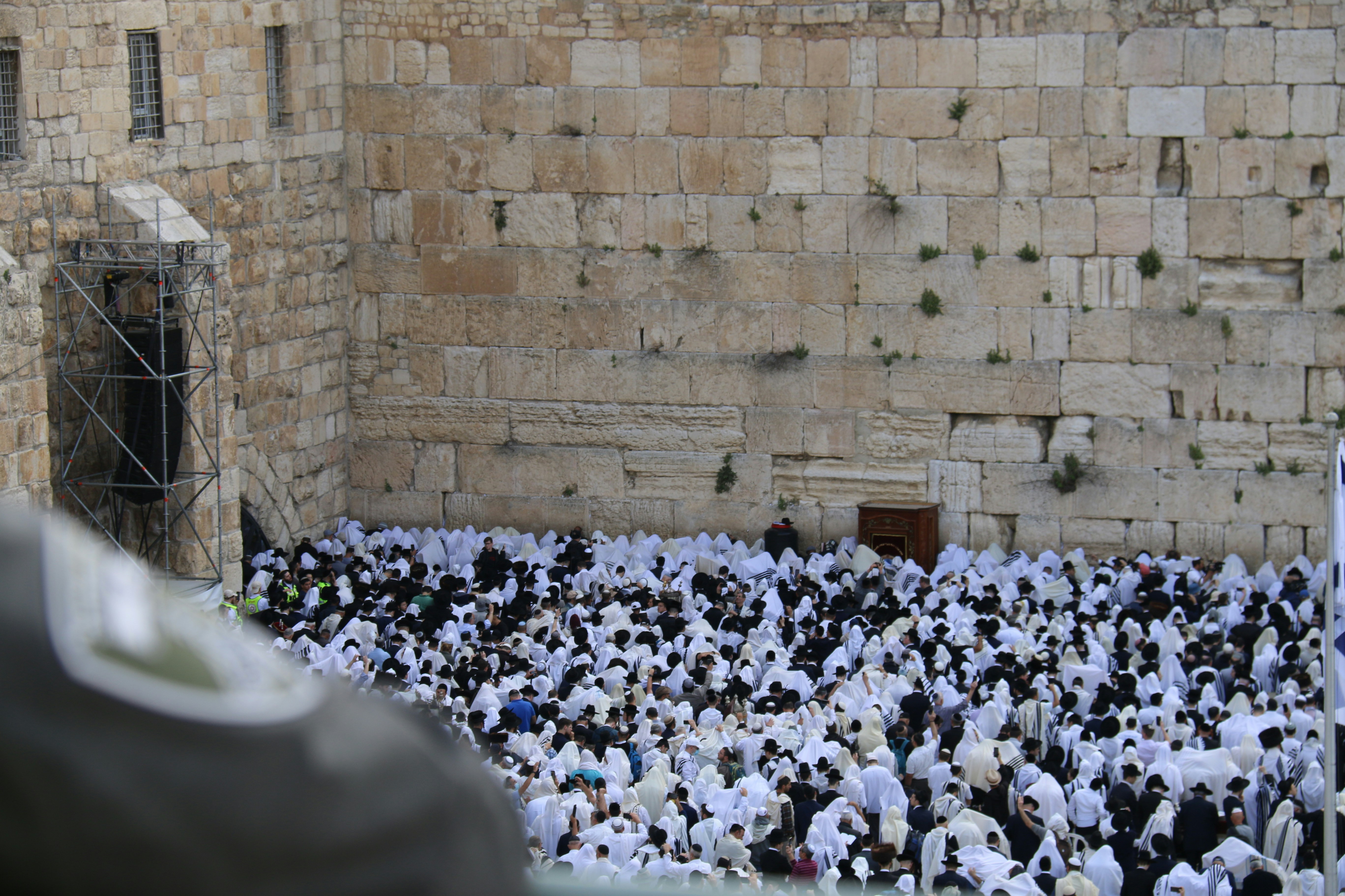 הבסיס של הקיר המערבי