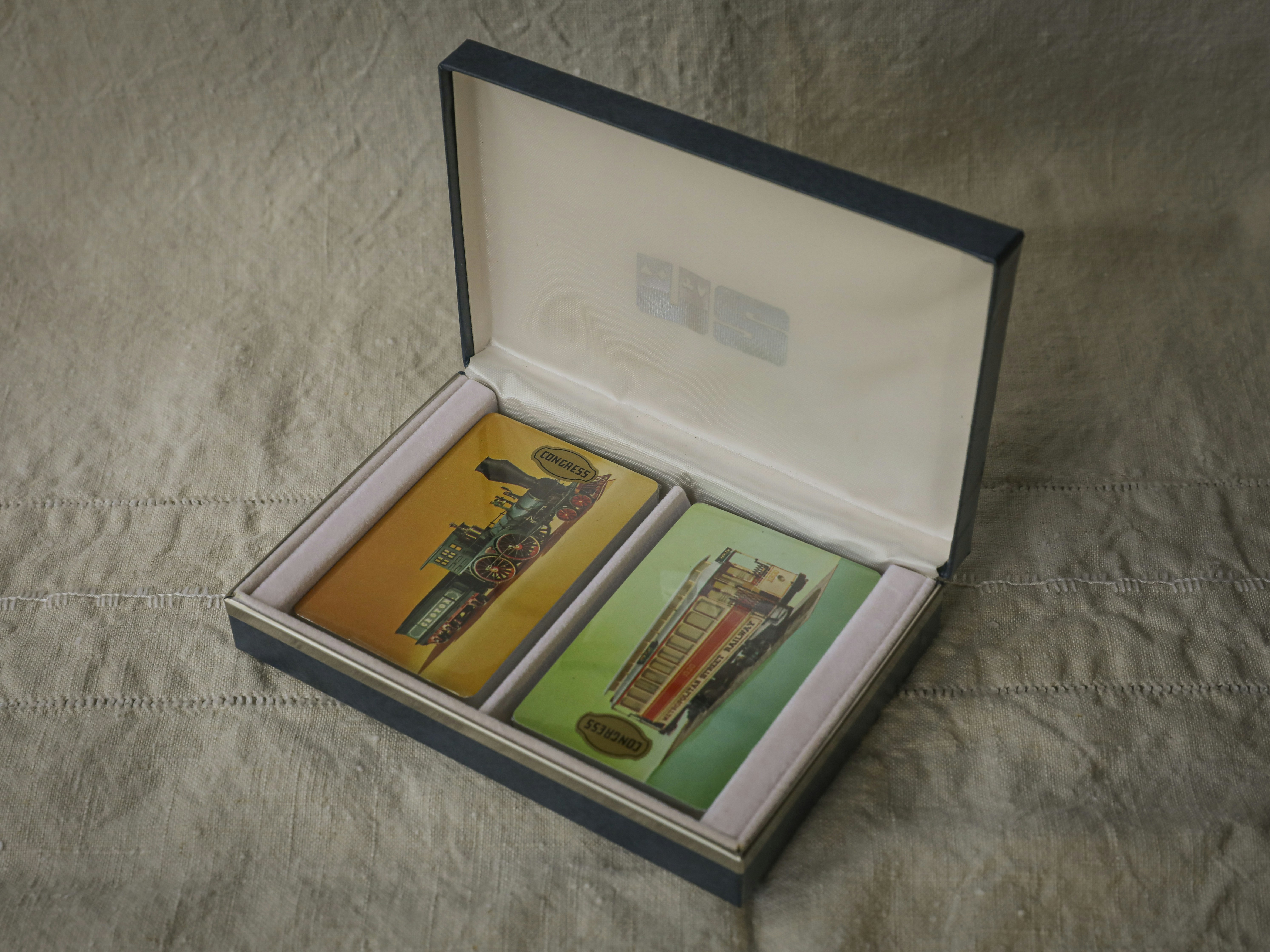 Vintage playing cards gift set