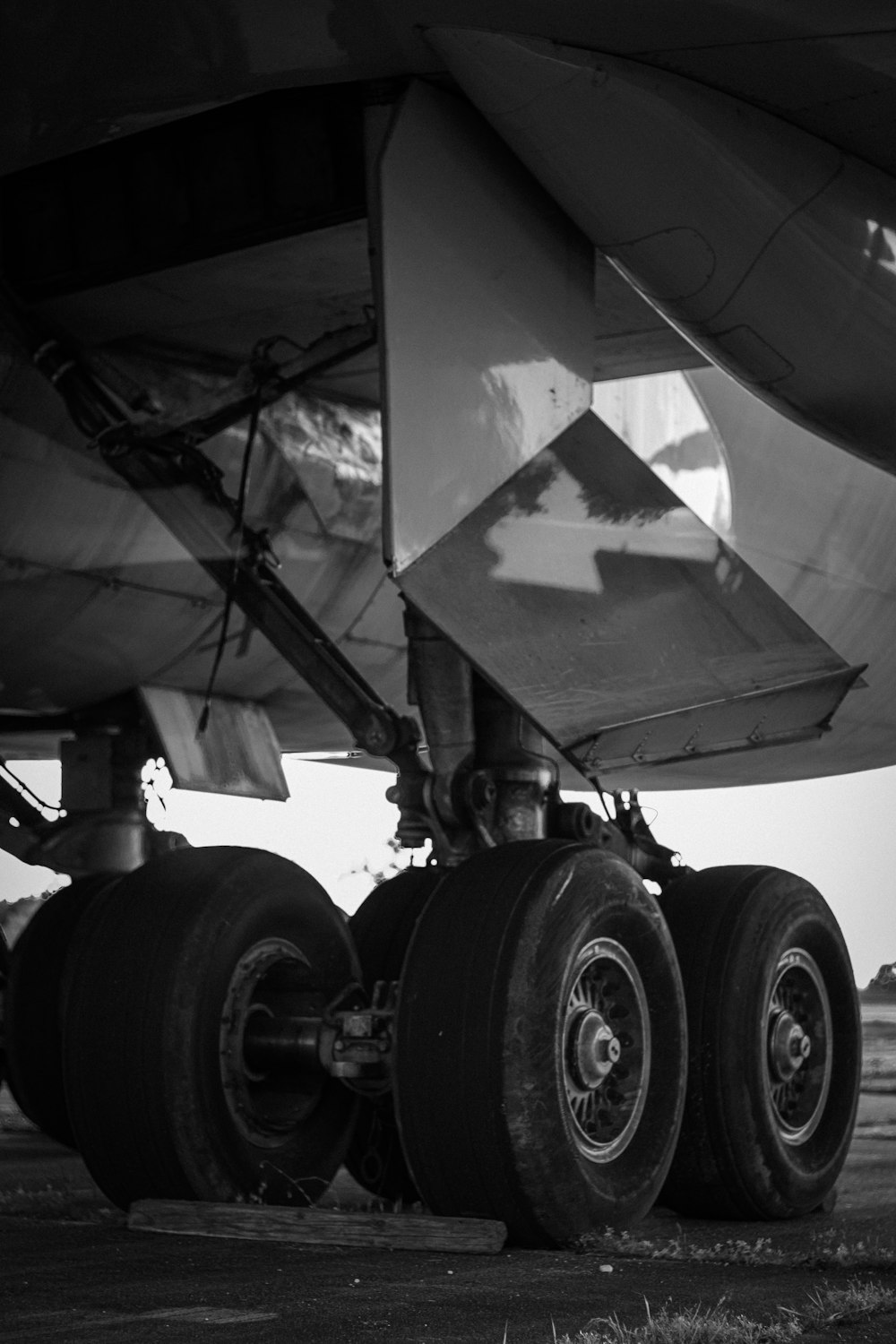 a close up of the front wheels of an airplane