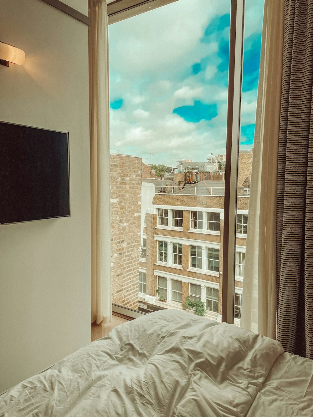 Comfortable bedroom in a London serviced apartment for relocation accommodation