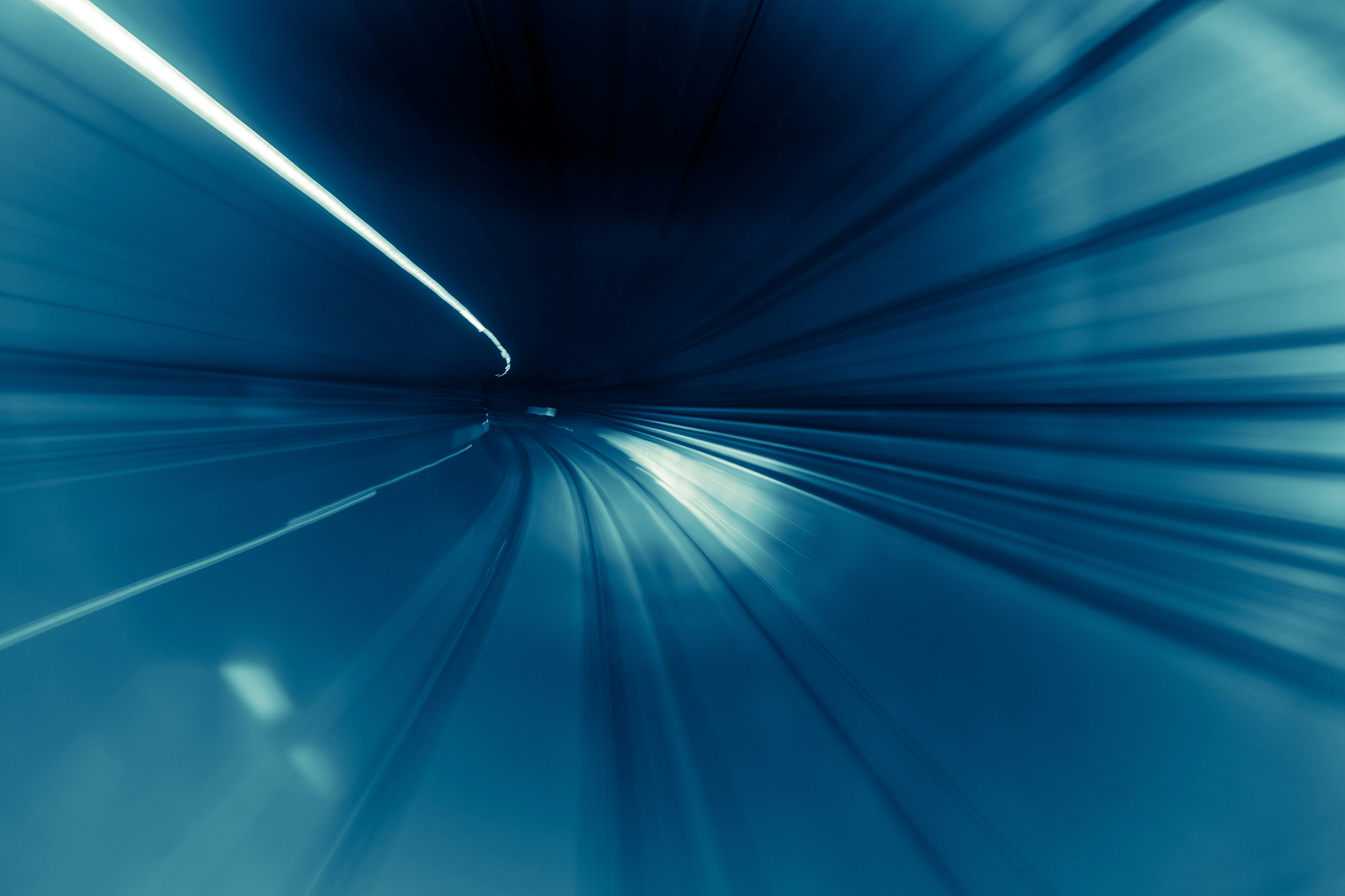 L’avenir de l’intelligence artificielle propulsé par l’énergie spatiale selon Holiverse