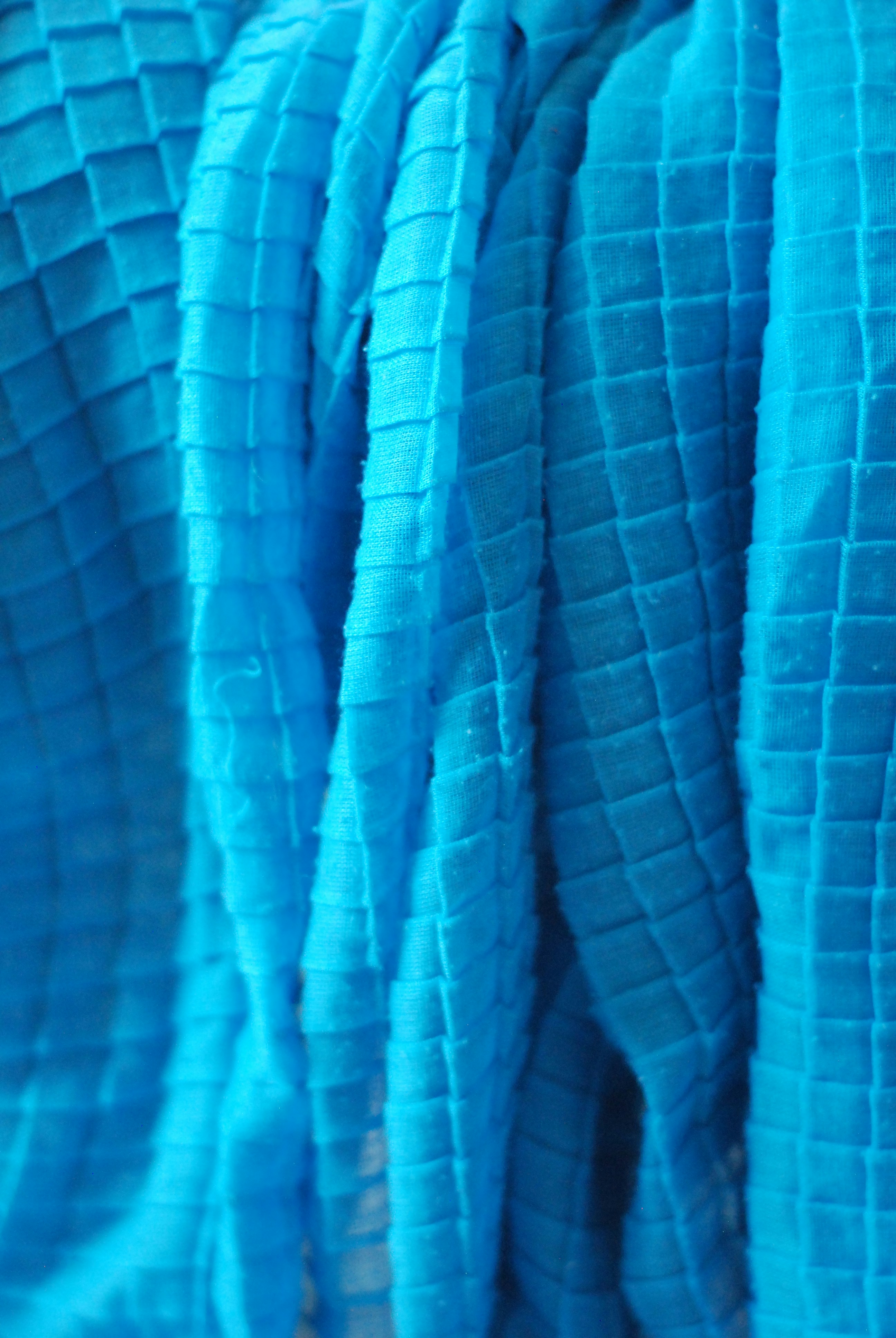 soft blue wallpaper, wallpaper, Bangun Tidur Tenggorokan Sakit, Kenali Penyebab dan Cara Mengatasinya 2