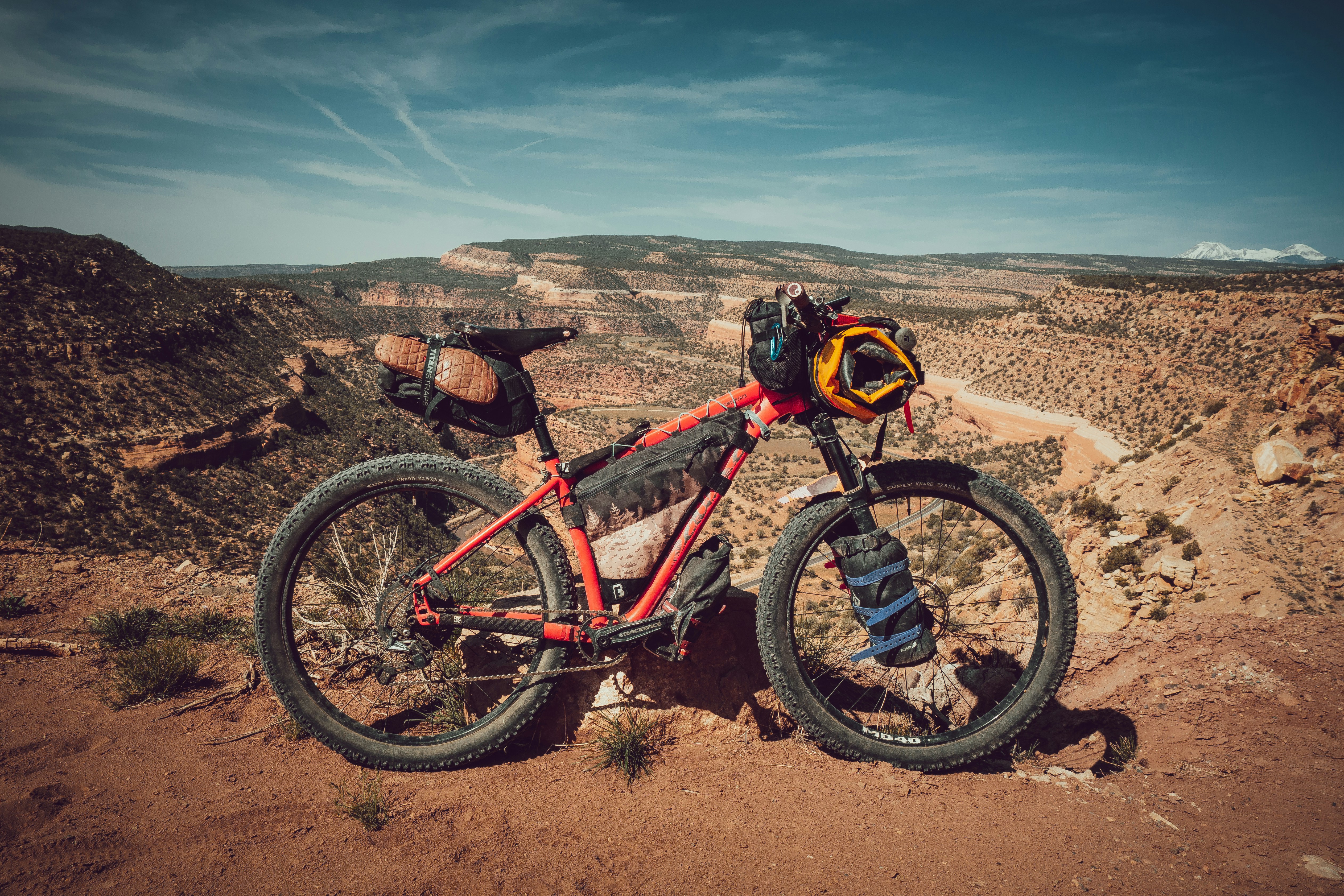 Photo by worldsbetweenlines