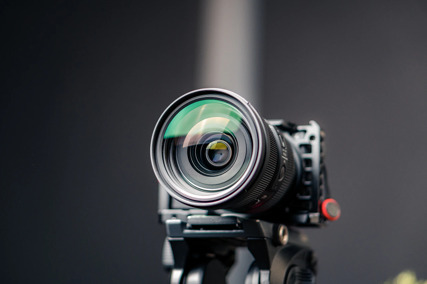 Professional photographic lighting equipment