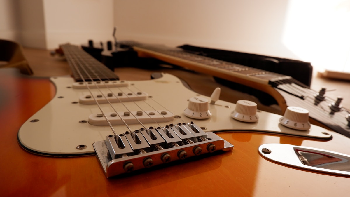 Guitar Setup and Intonation Adjustment image background image