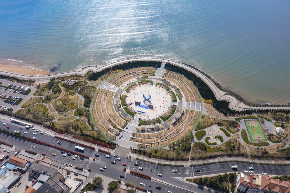 a roundabout by the water