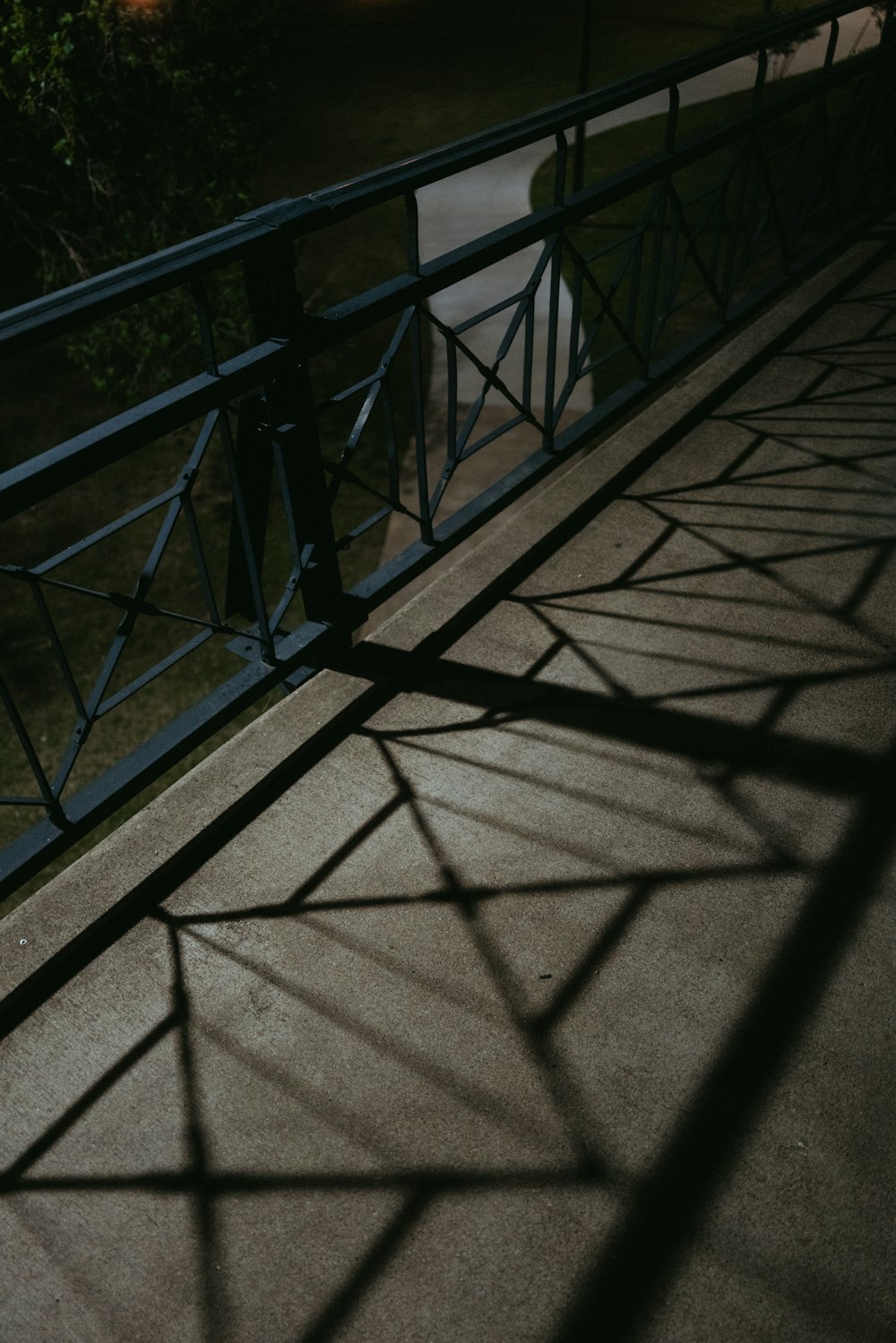 a metal railing with a railing