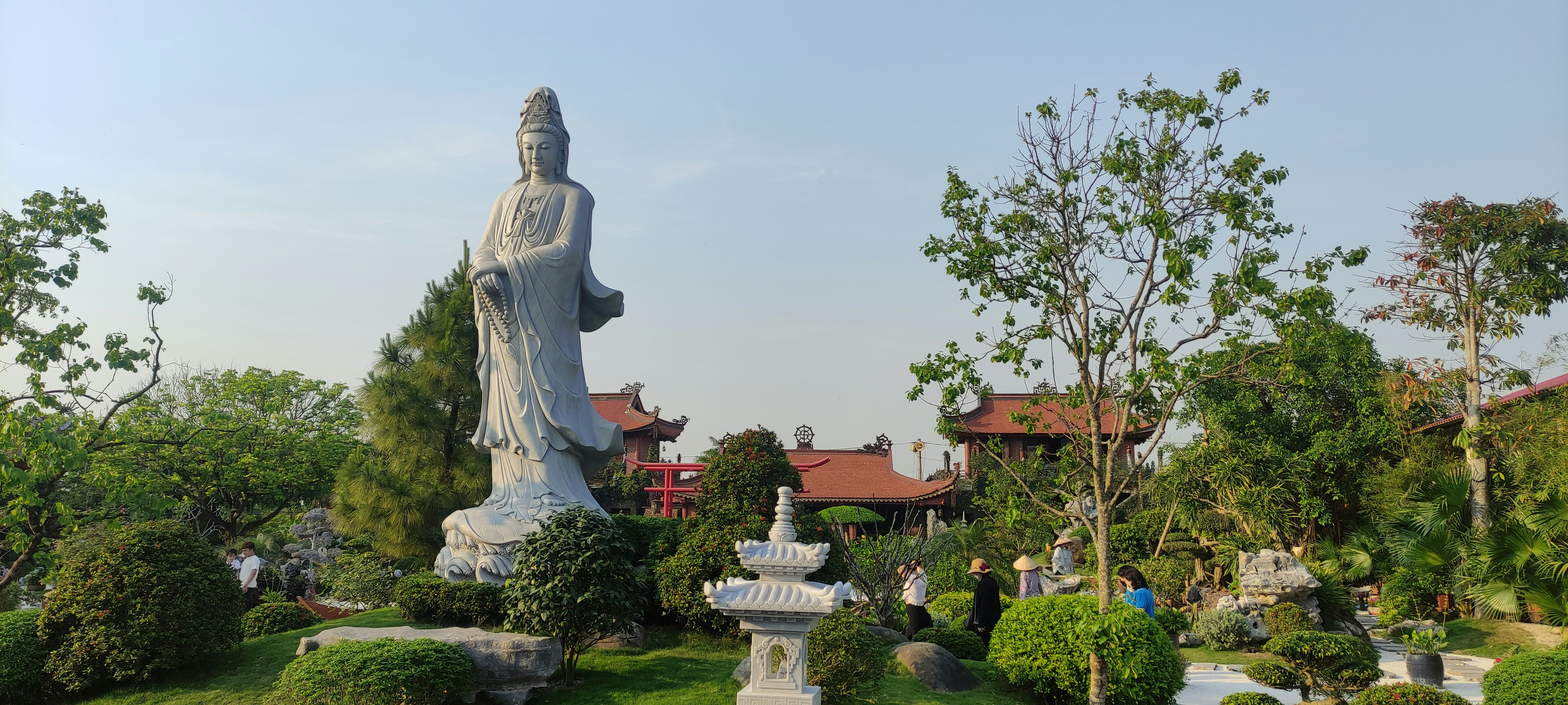 Tượng Đài Nguyễn Duy Hiệu