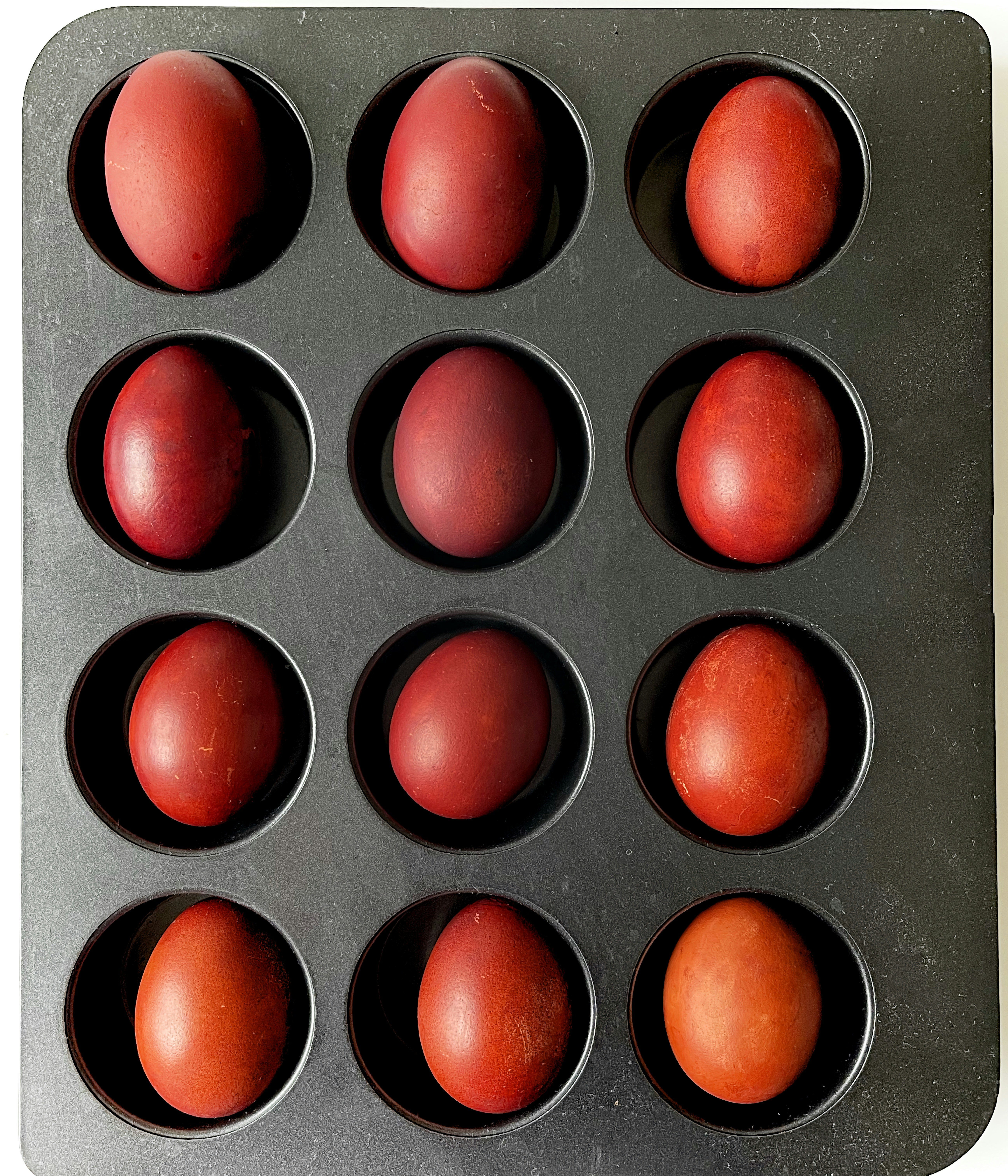 a group of red and black circles