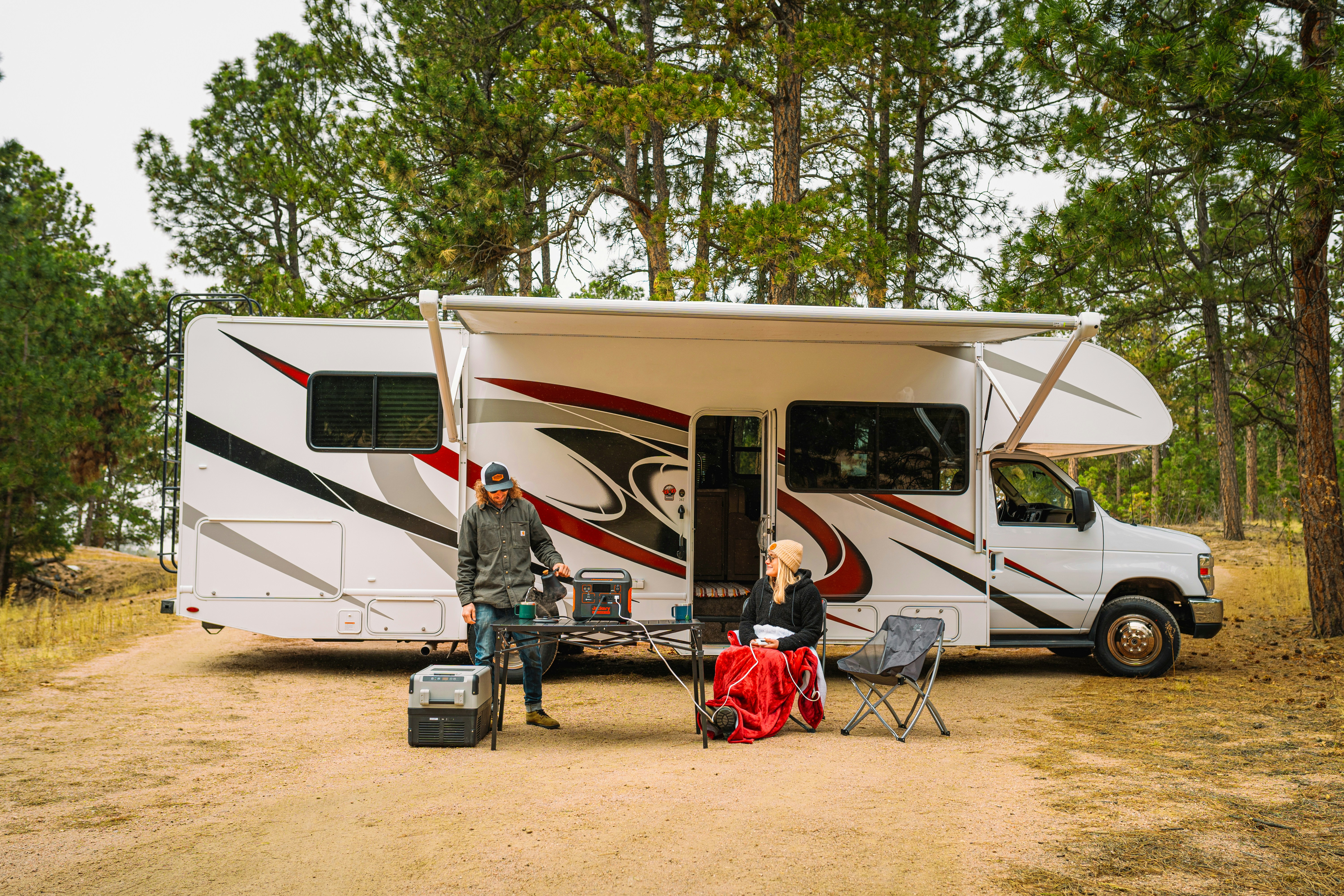 Can You Leave A Solar Generator Plugged In All The Time?