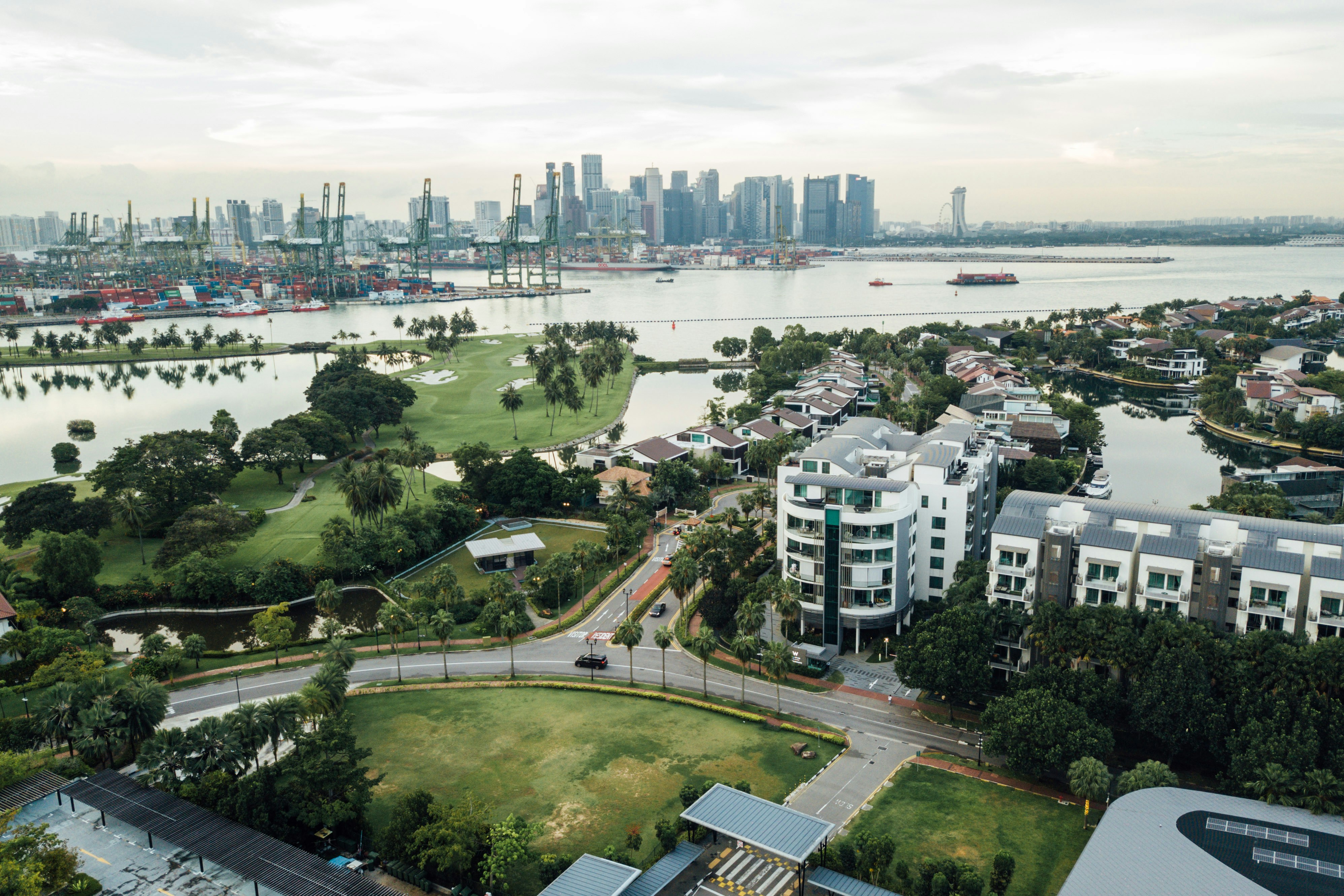 Photo by chuttersnap