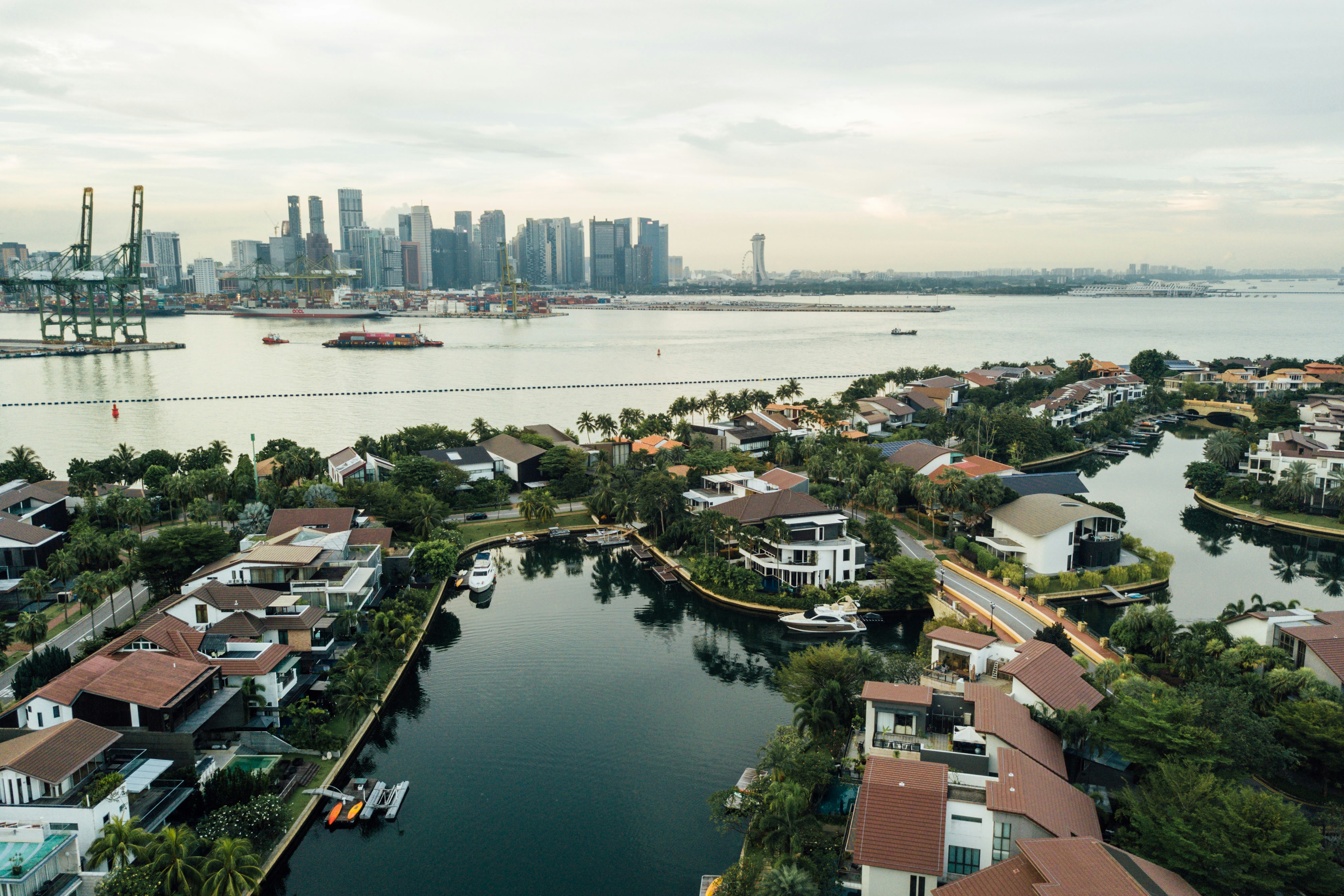 Photo by chuttersnap