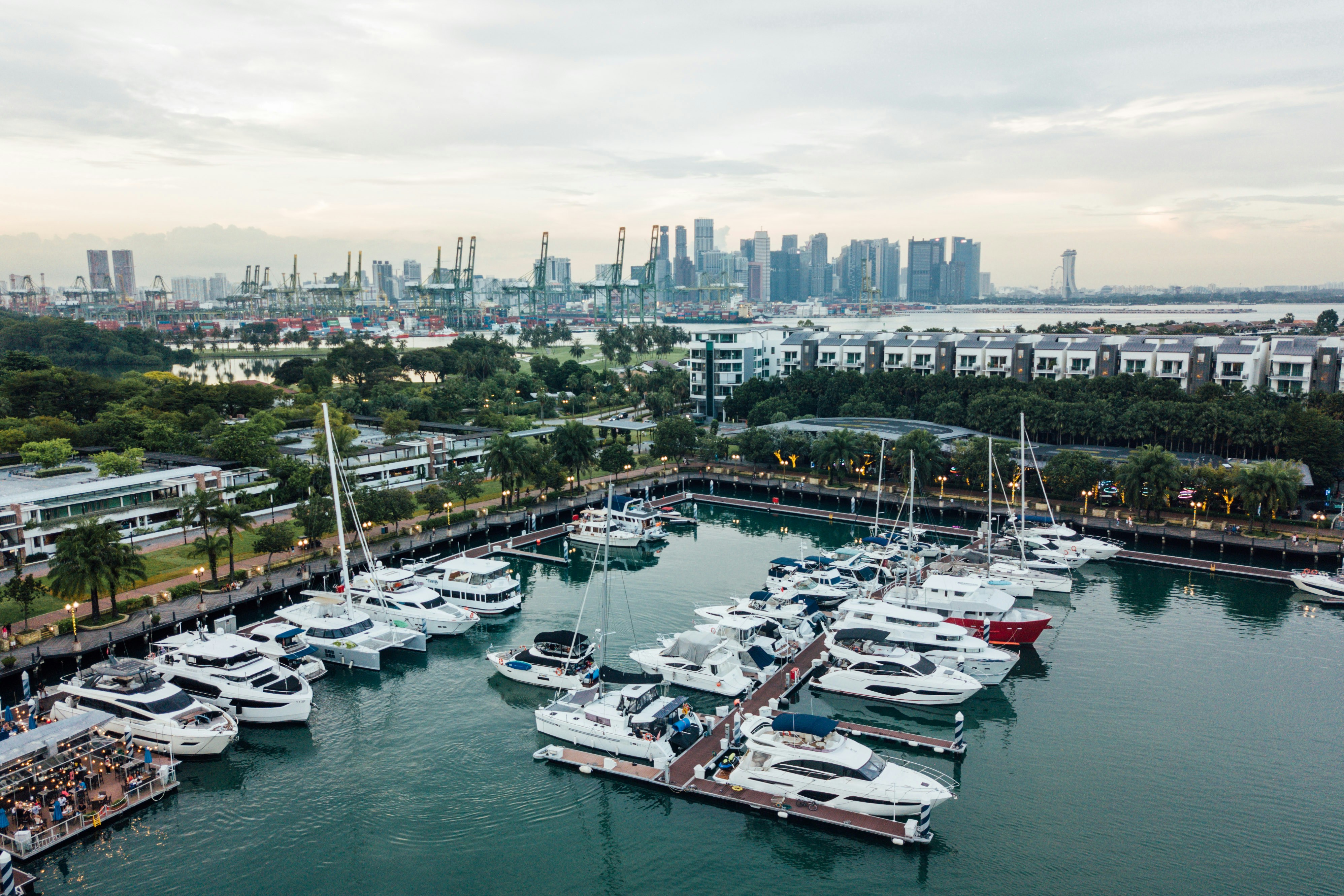 Photo by chuttersnap