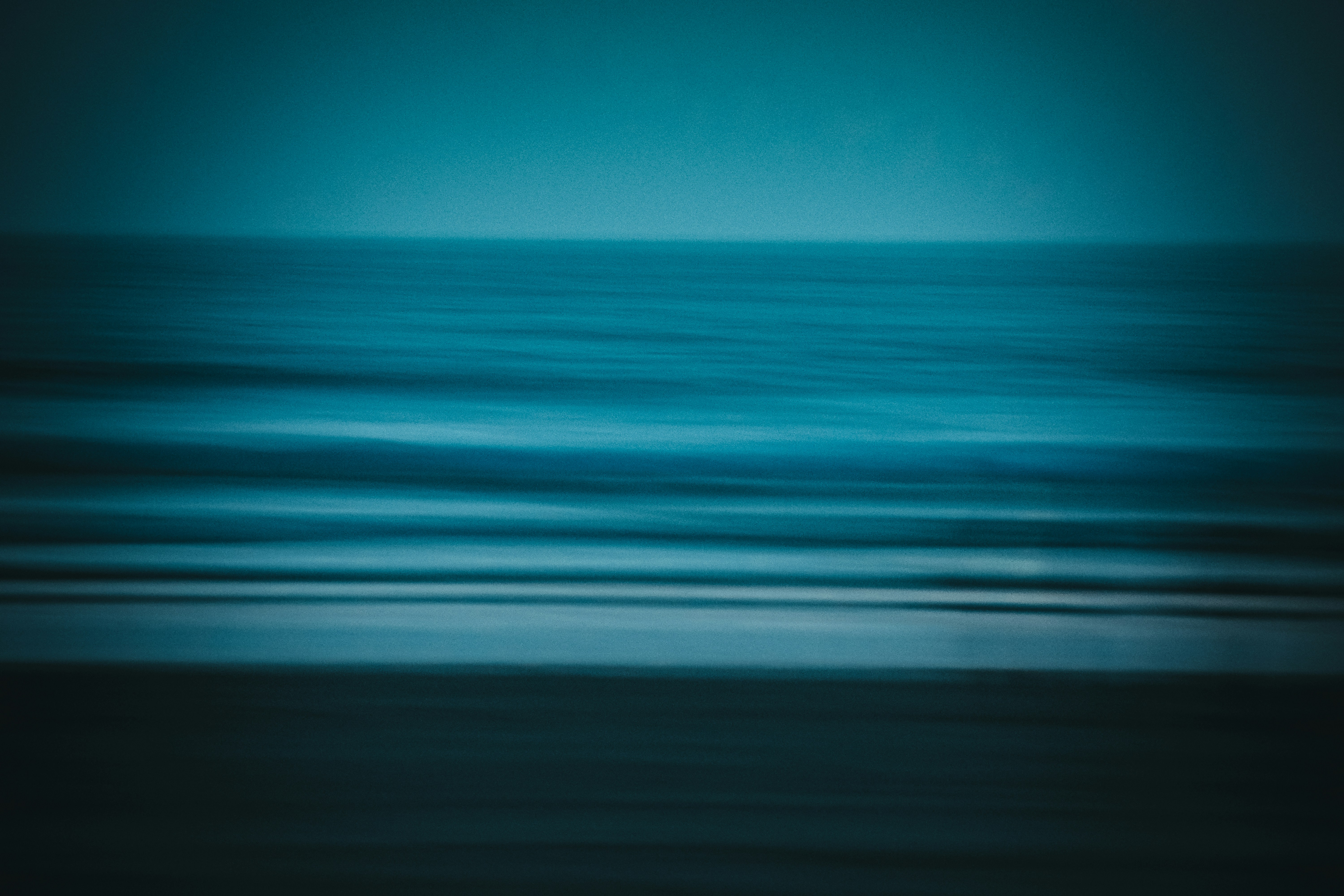 바다가 보이는 꿈의 의미와 다양한 해석