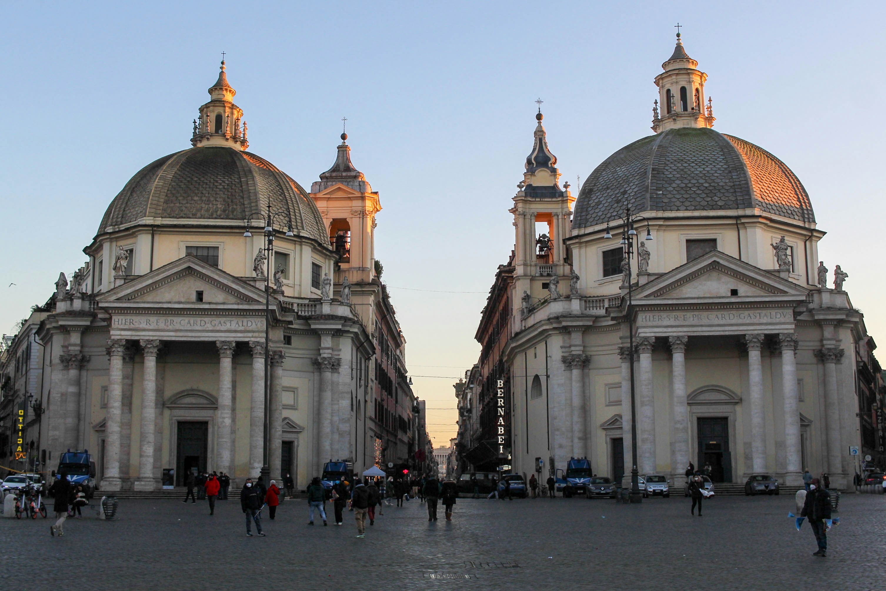 Trastevere Rome: Wander Through Piazza Santa Maria