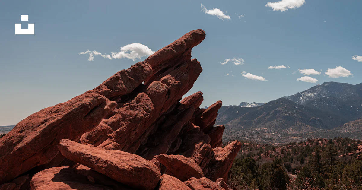 A large red rock formation photo – Free Garden of the gods Image on ...