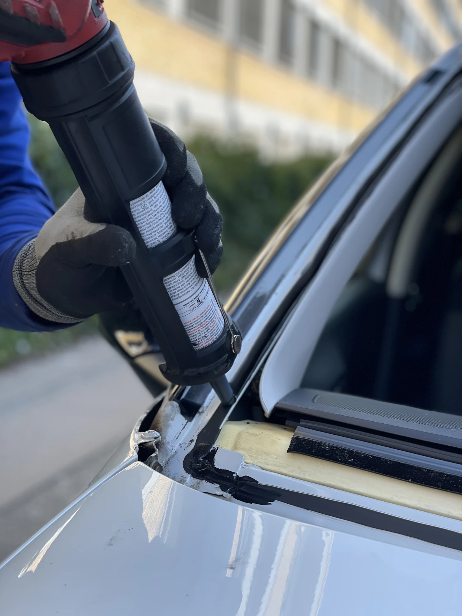 Hands-on windshield installation by JT Auto Glass