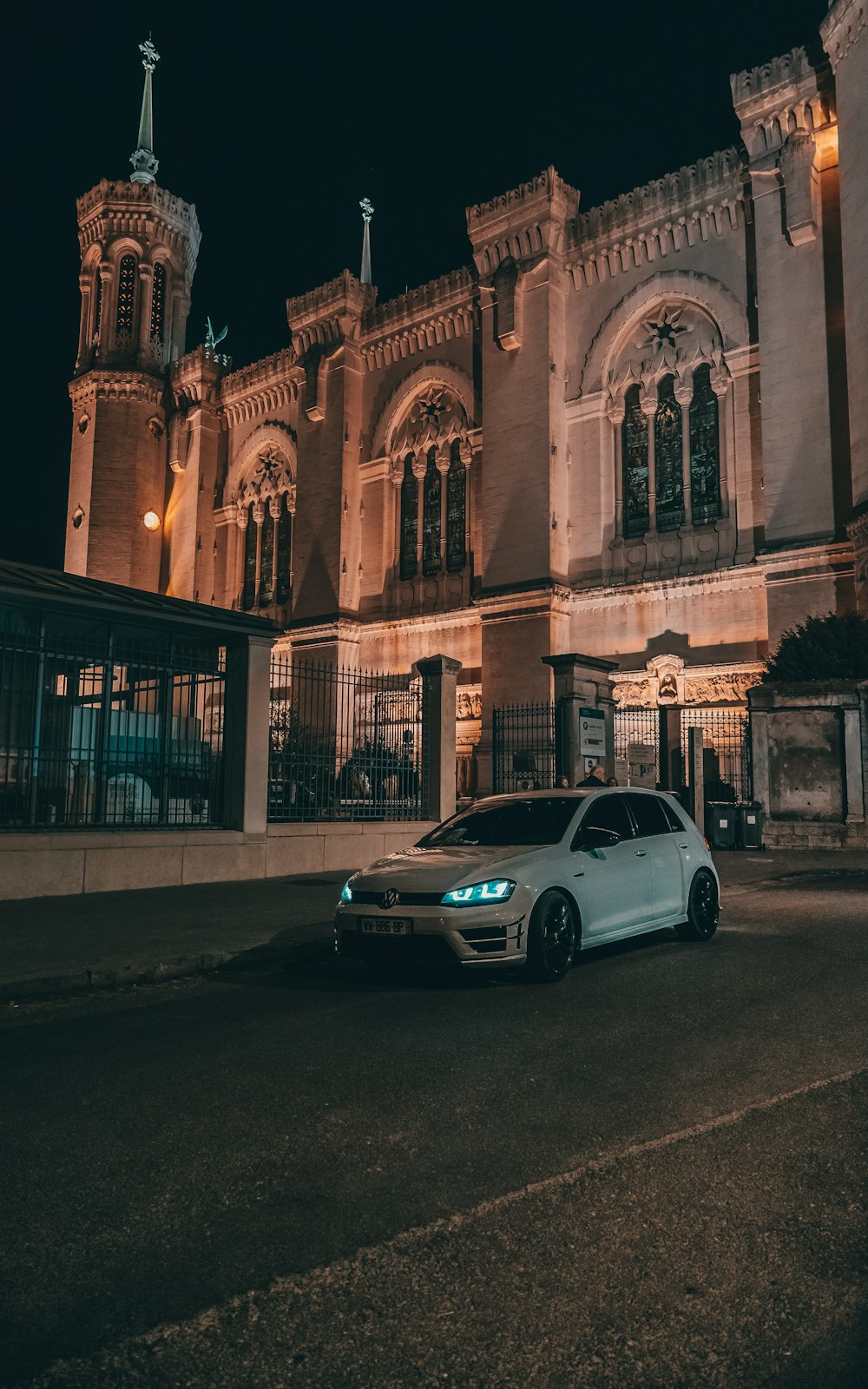 a car parked in front of a building