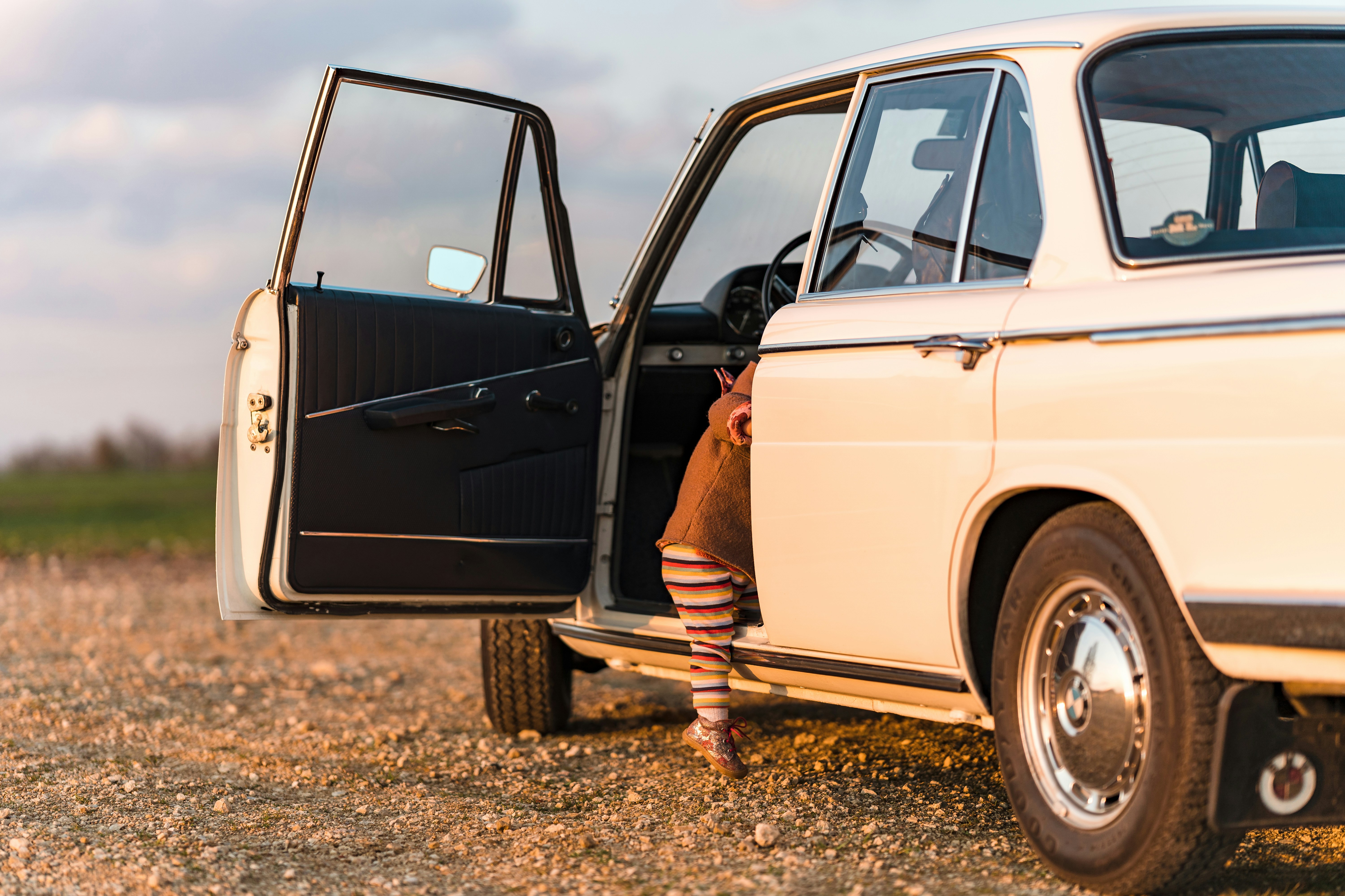 Choose from a curated selection of car photos. Always free on Unsplash.