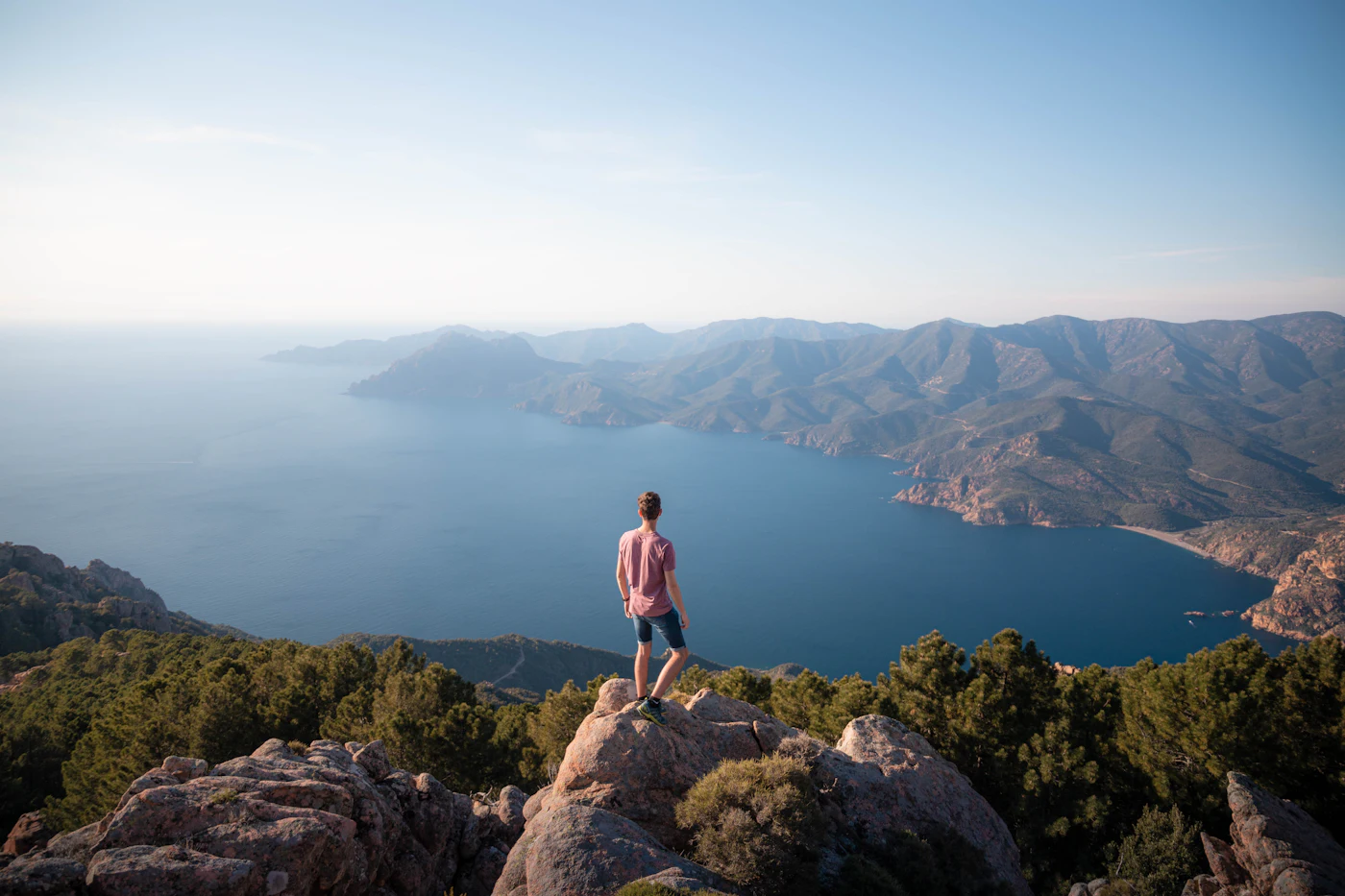 Die roten Felsformationen der Calanche de Piana am Golf von Porto