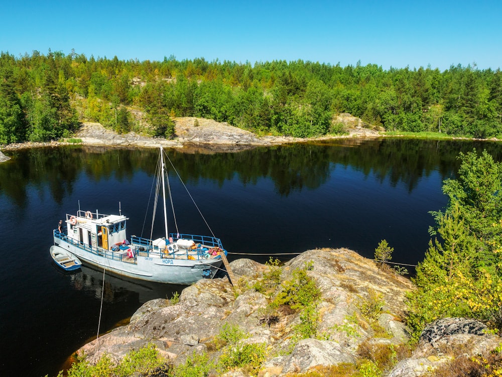 a boat on a lake