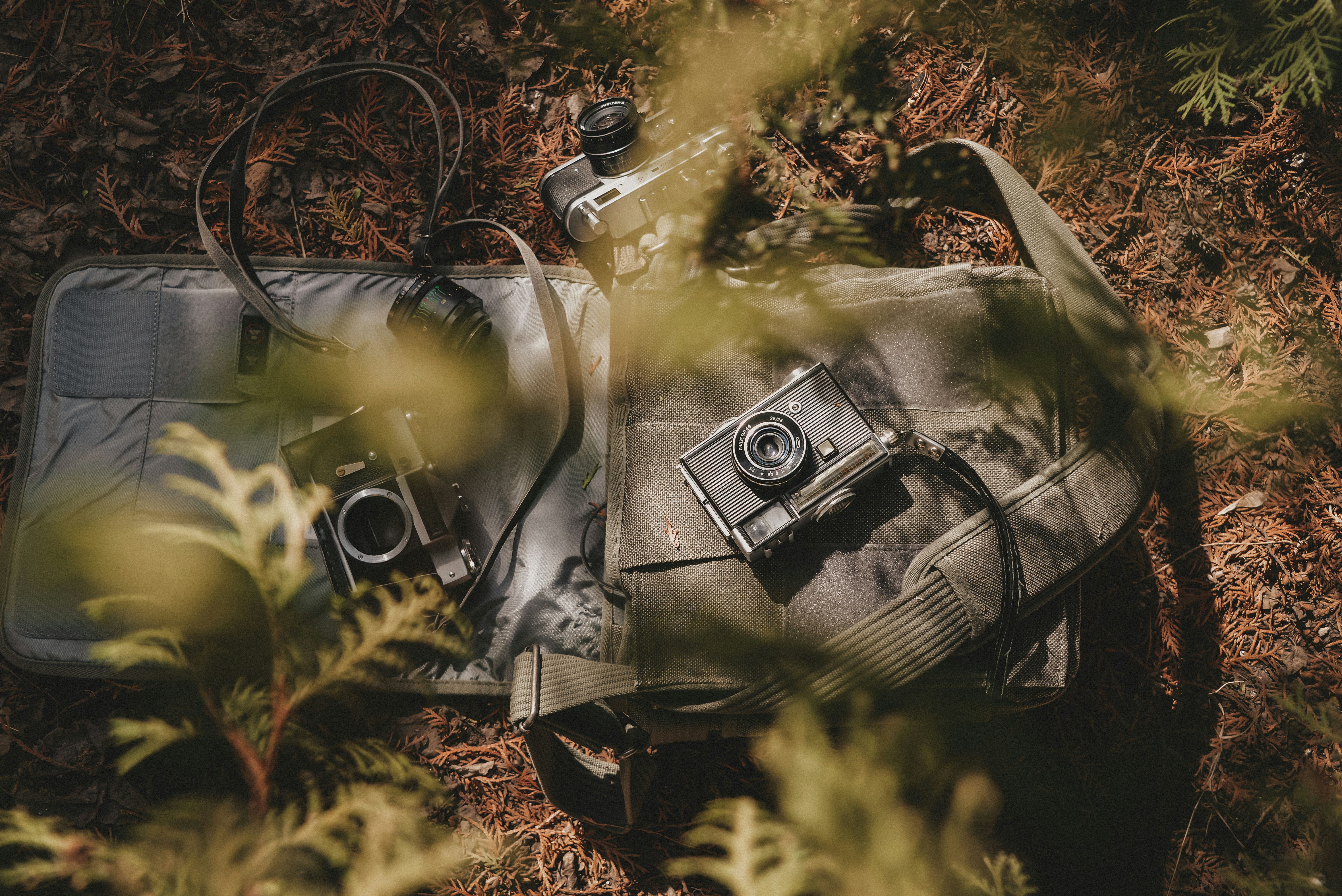 a stack of flyers on a table, 