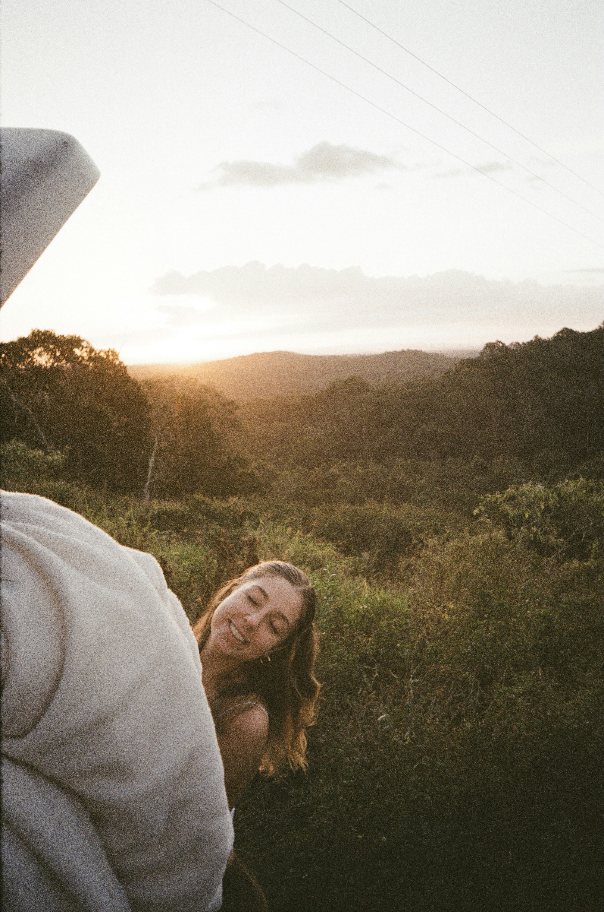 Eine Person, die ein Selfie macht