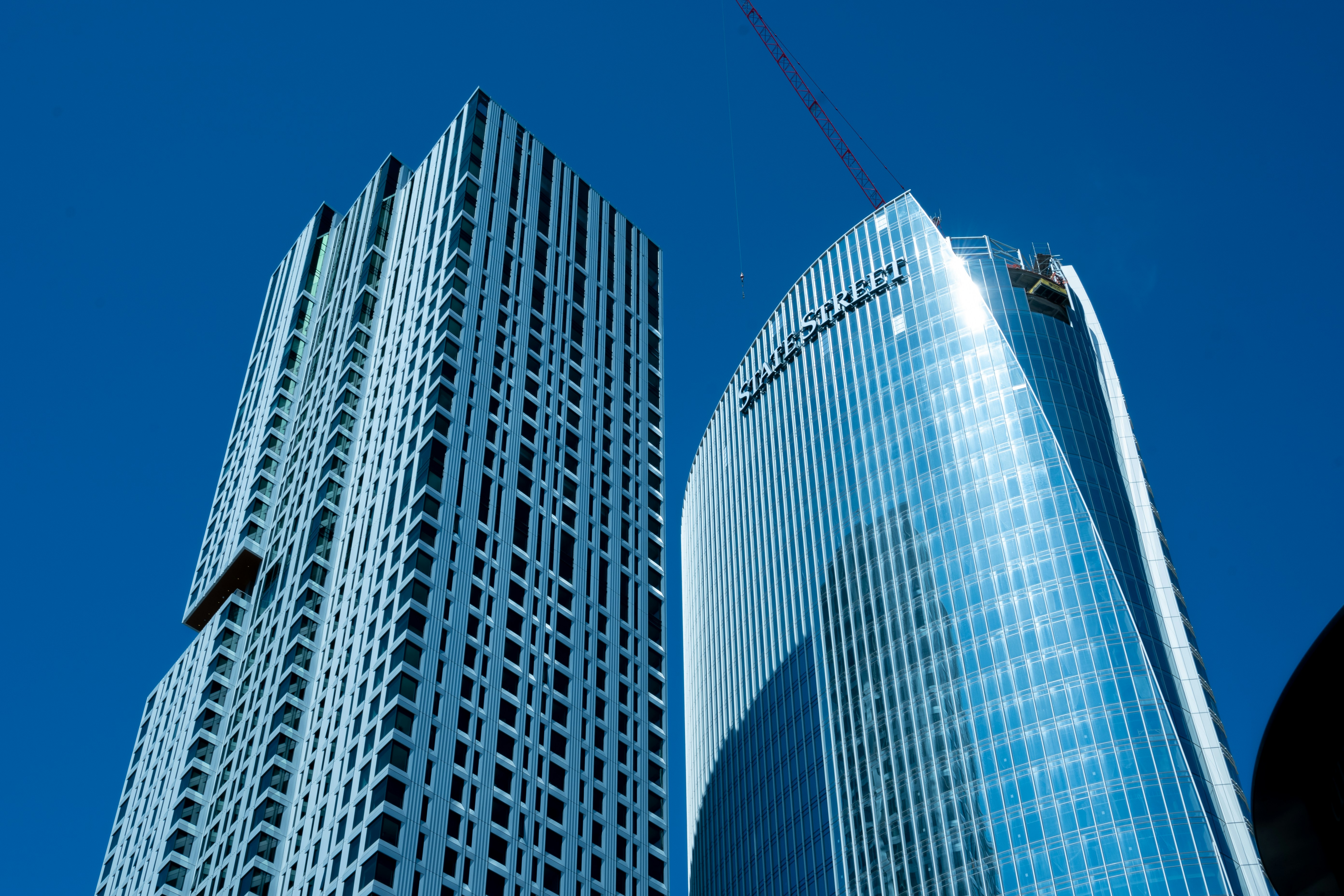 Citigroup Slips as Revenue Miss, Russia Charge Cloud Results