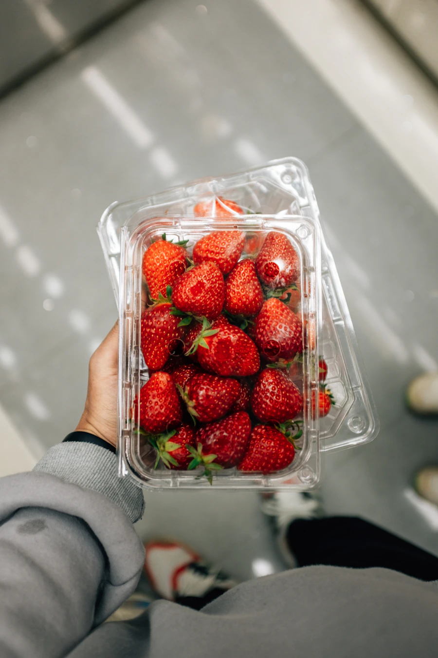 いちごのイメージ写真（この農園の実際の写真ではありません。Photo: Insung Yoon on Unsplash）