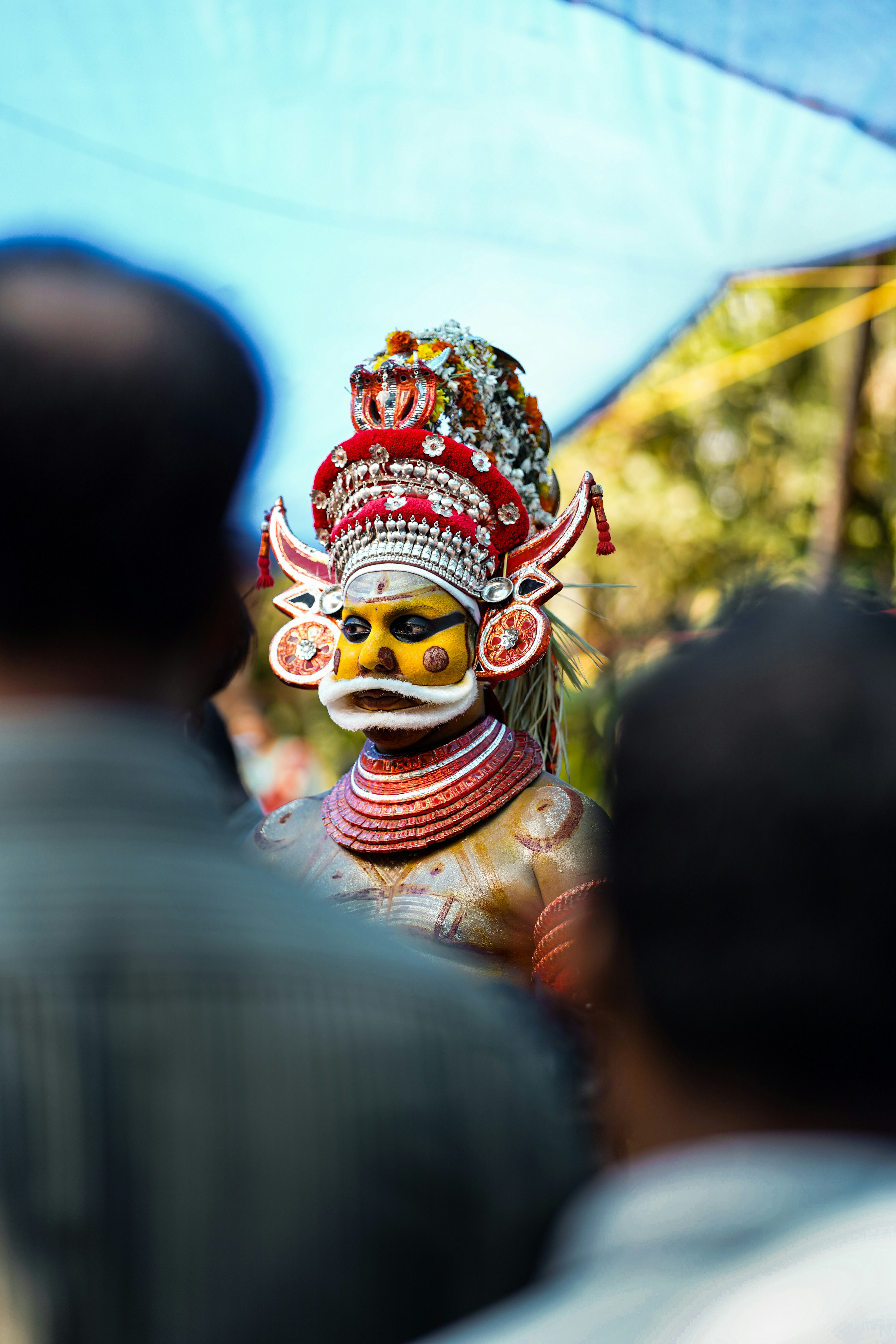 Photo by manasmanikoth