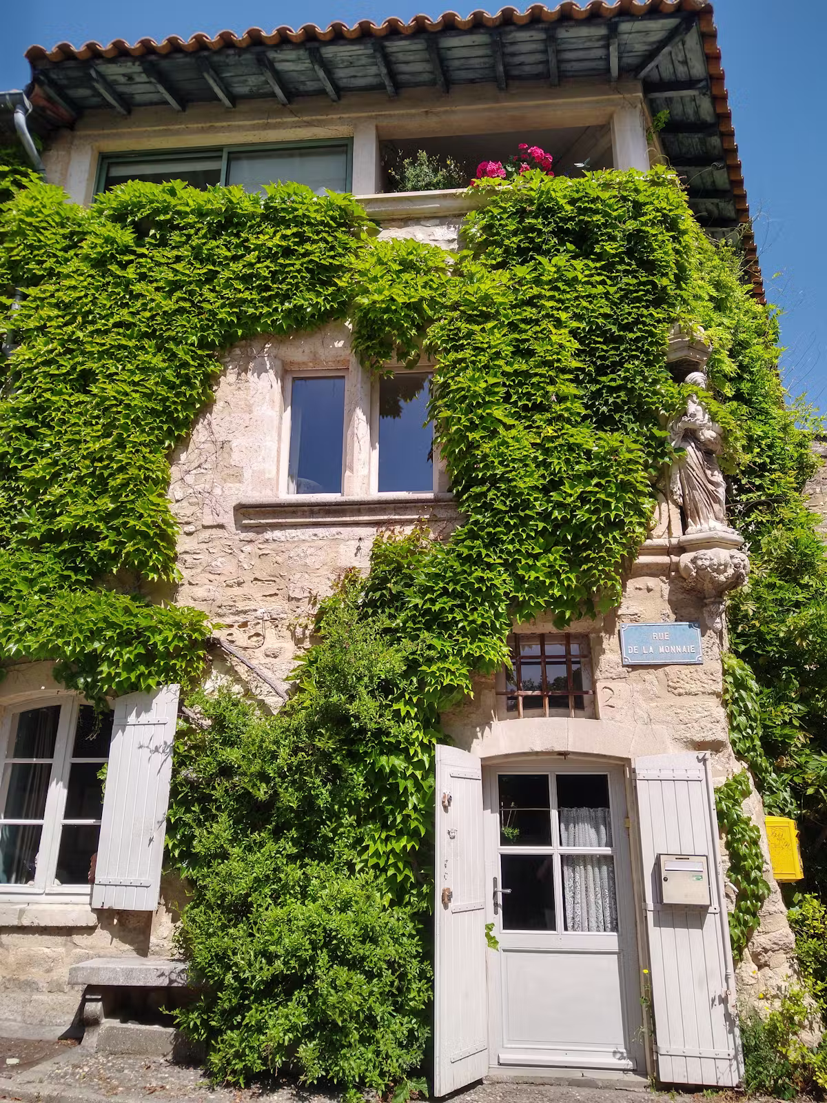 Charmant appartement avec vue à Bras — Appartement · Bras, Provence