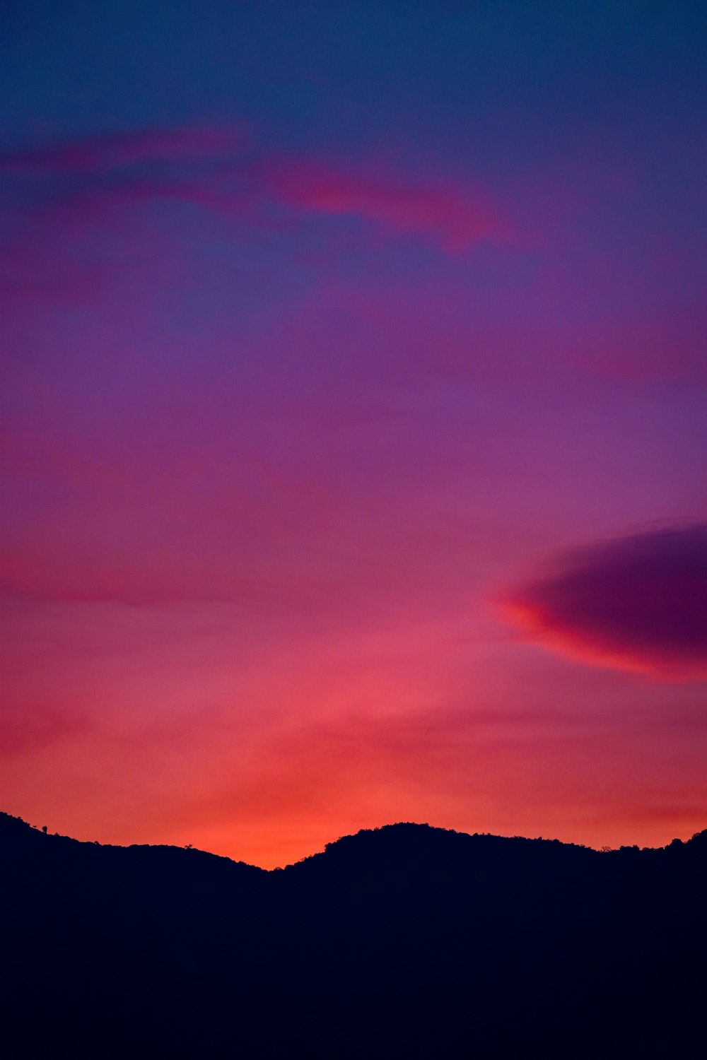 Un ciel rose et violet