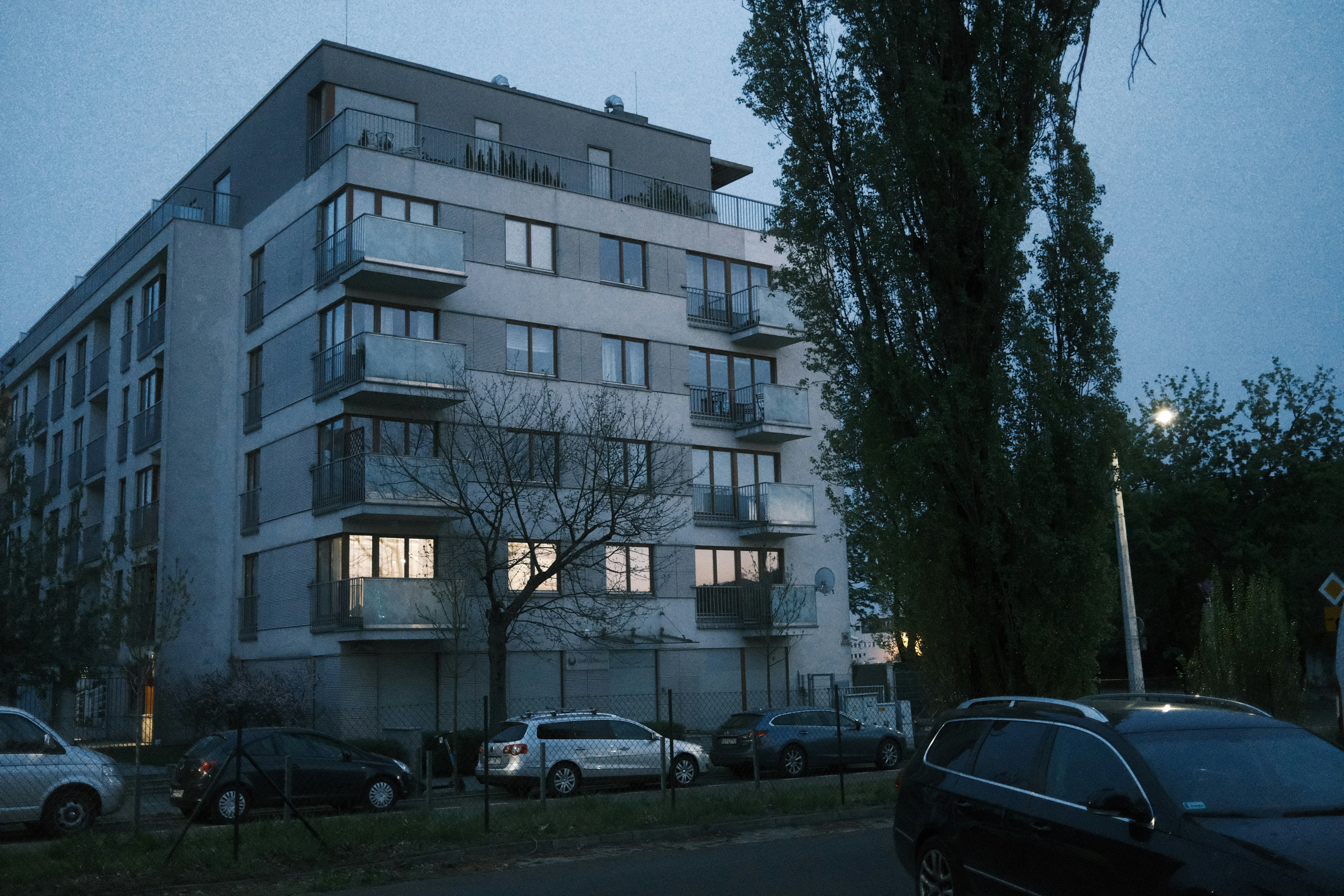 Photo by egorkomarov