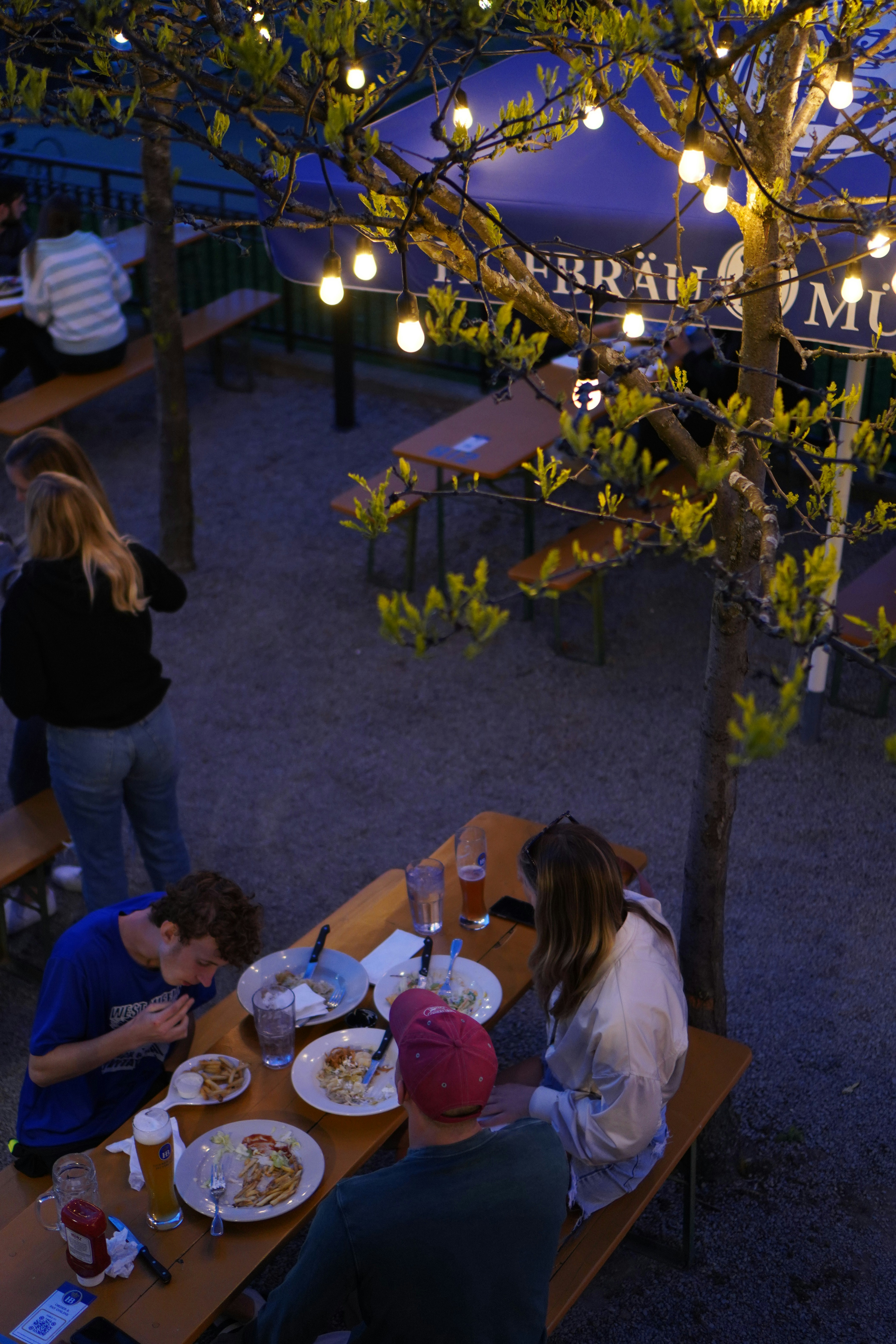 Photo by zhenyao_photo