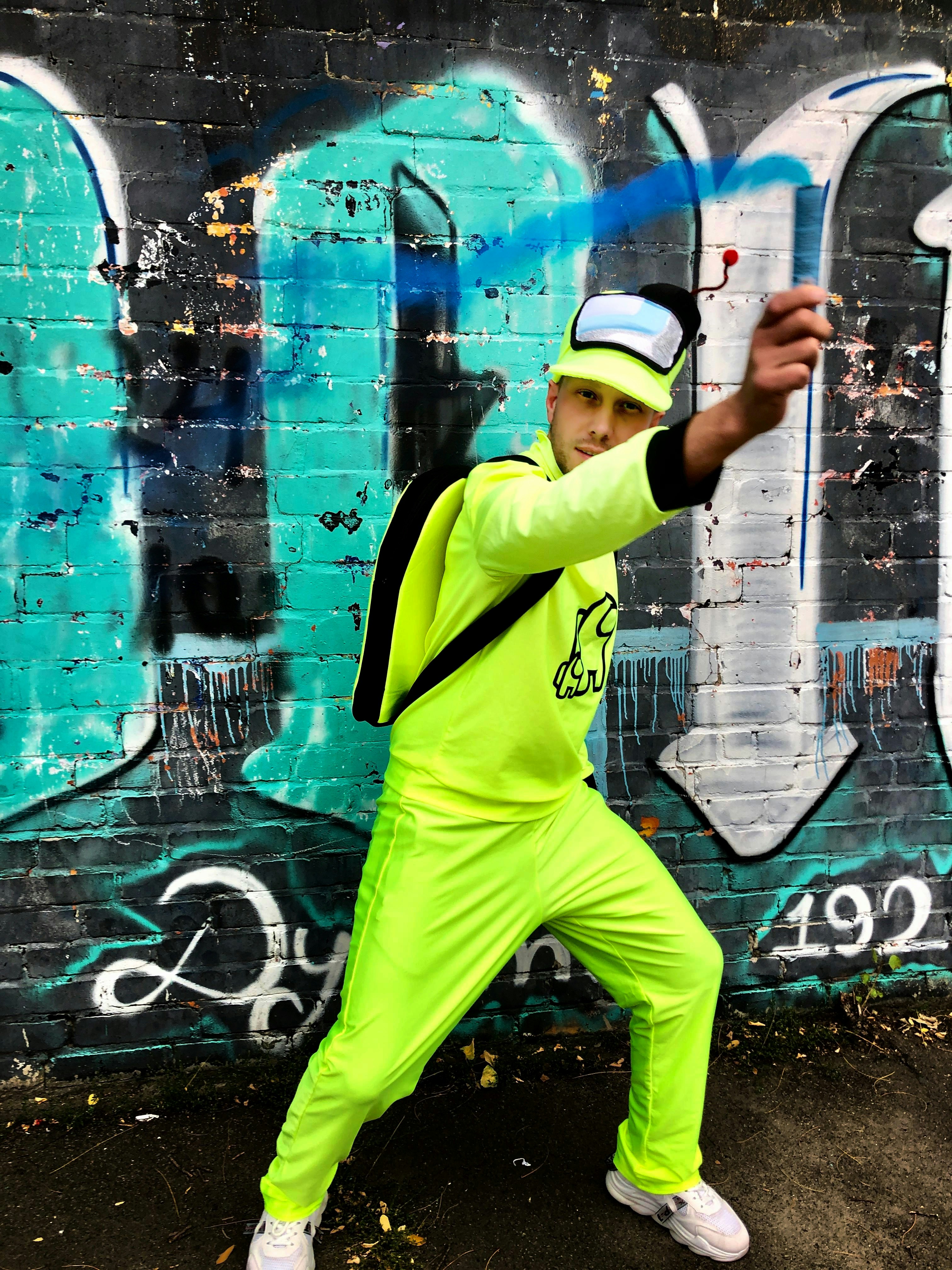 a person in a yellow uniform