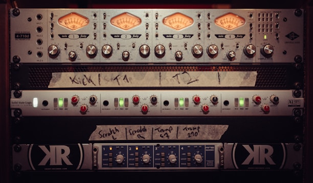 a close up of a stereo