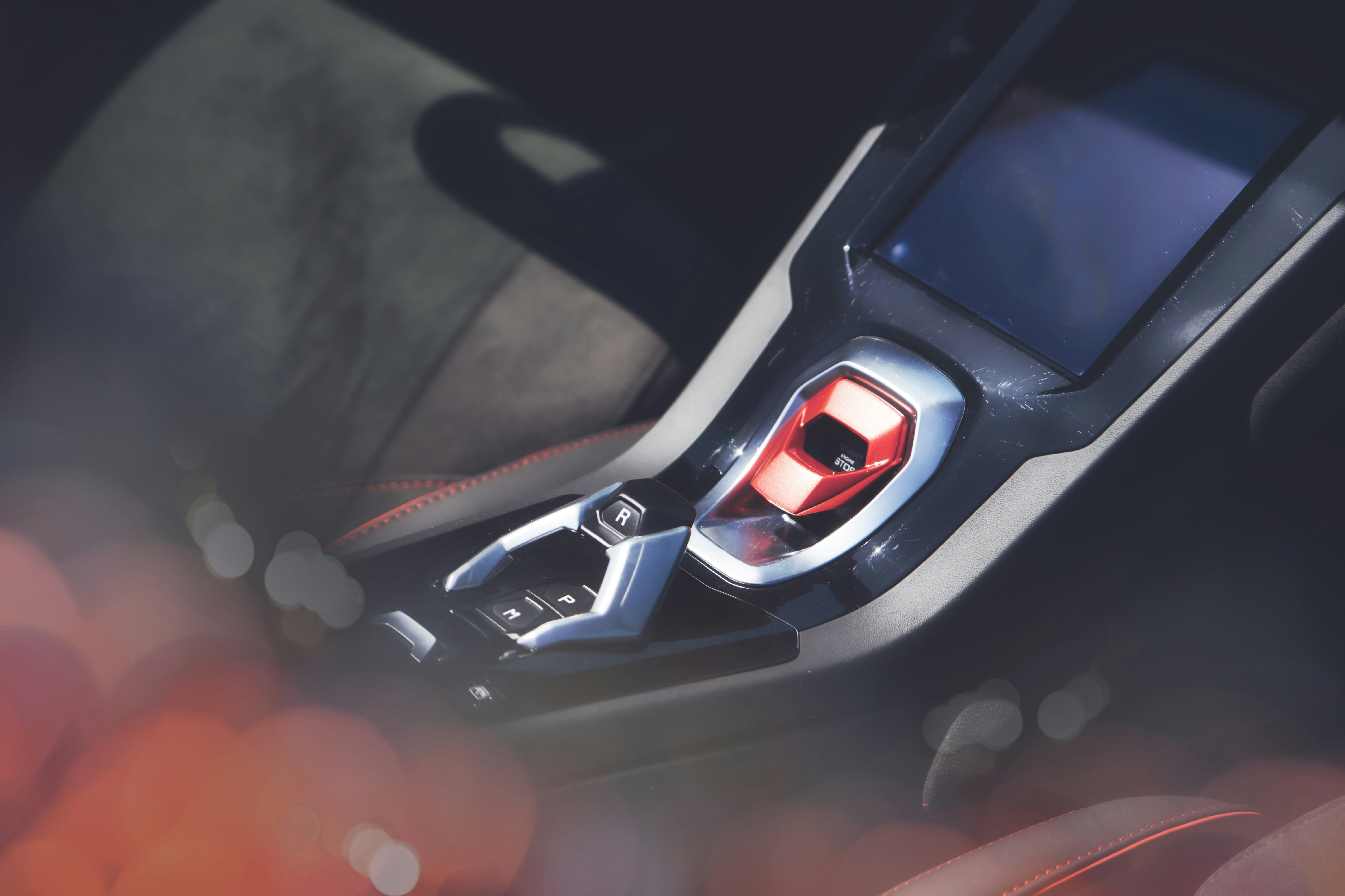 Photo by silenceontourne