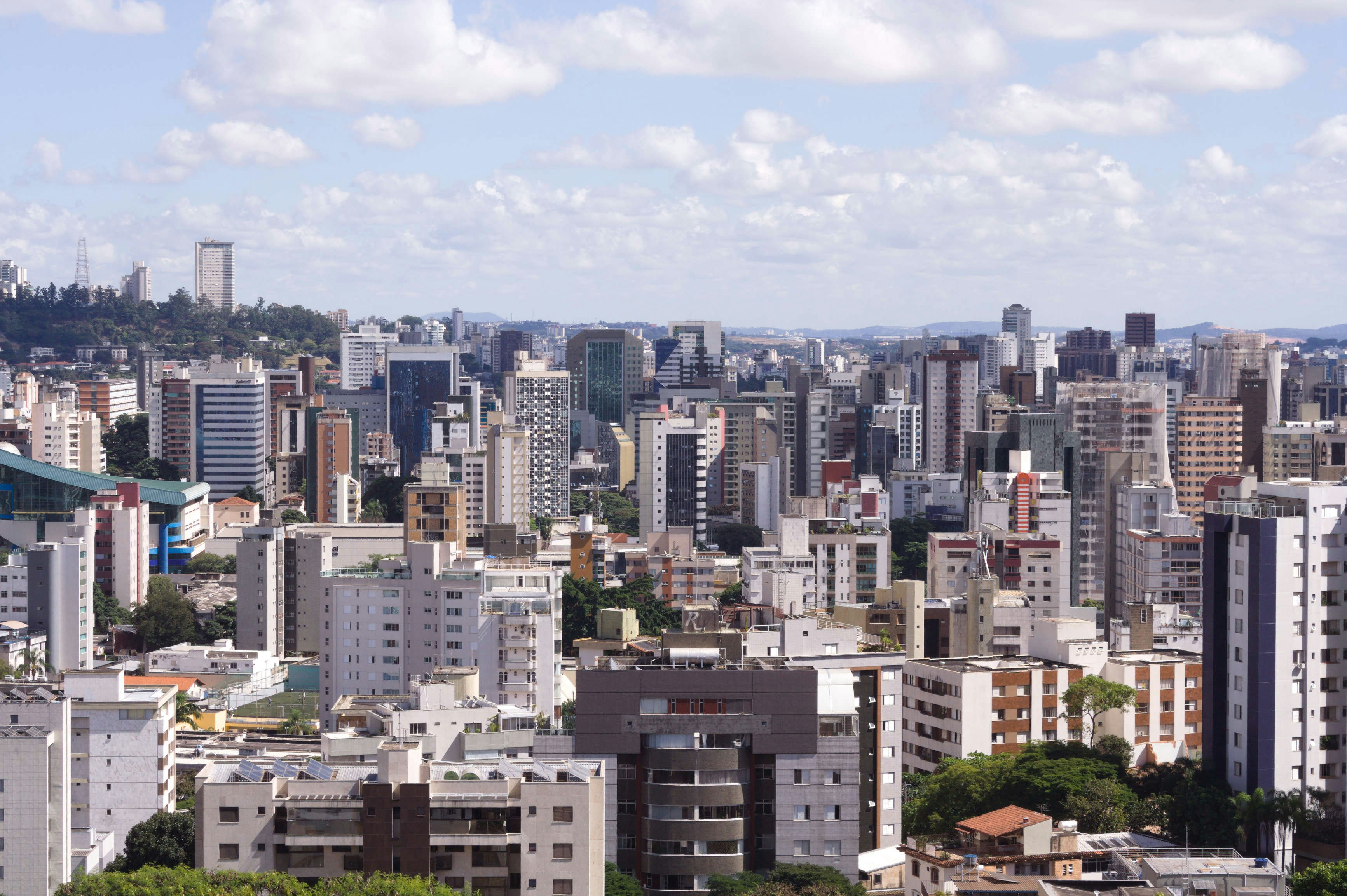 a city with many buildings