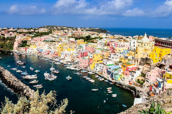A city with many boats in it — Naples, Italy