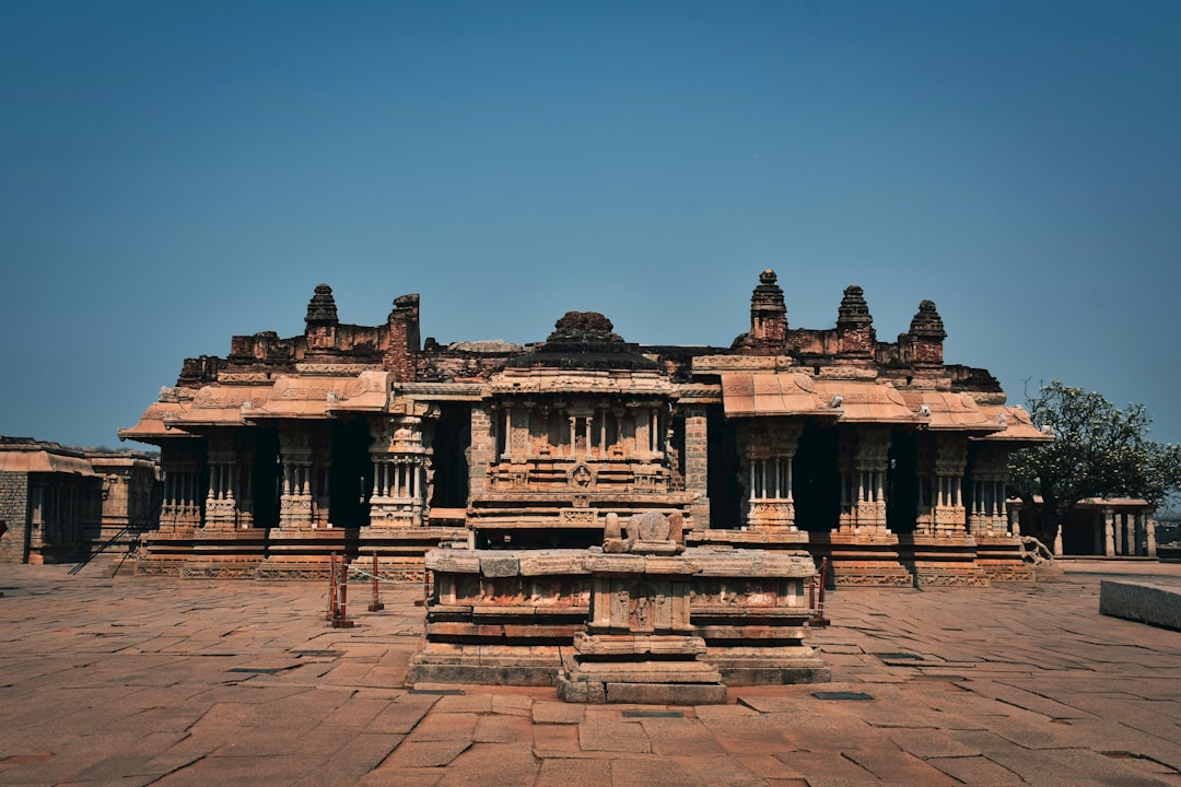 a large building with many pillars,