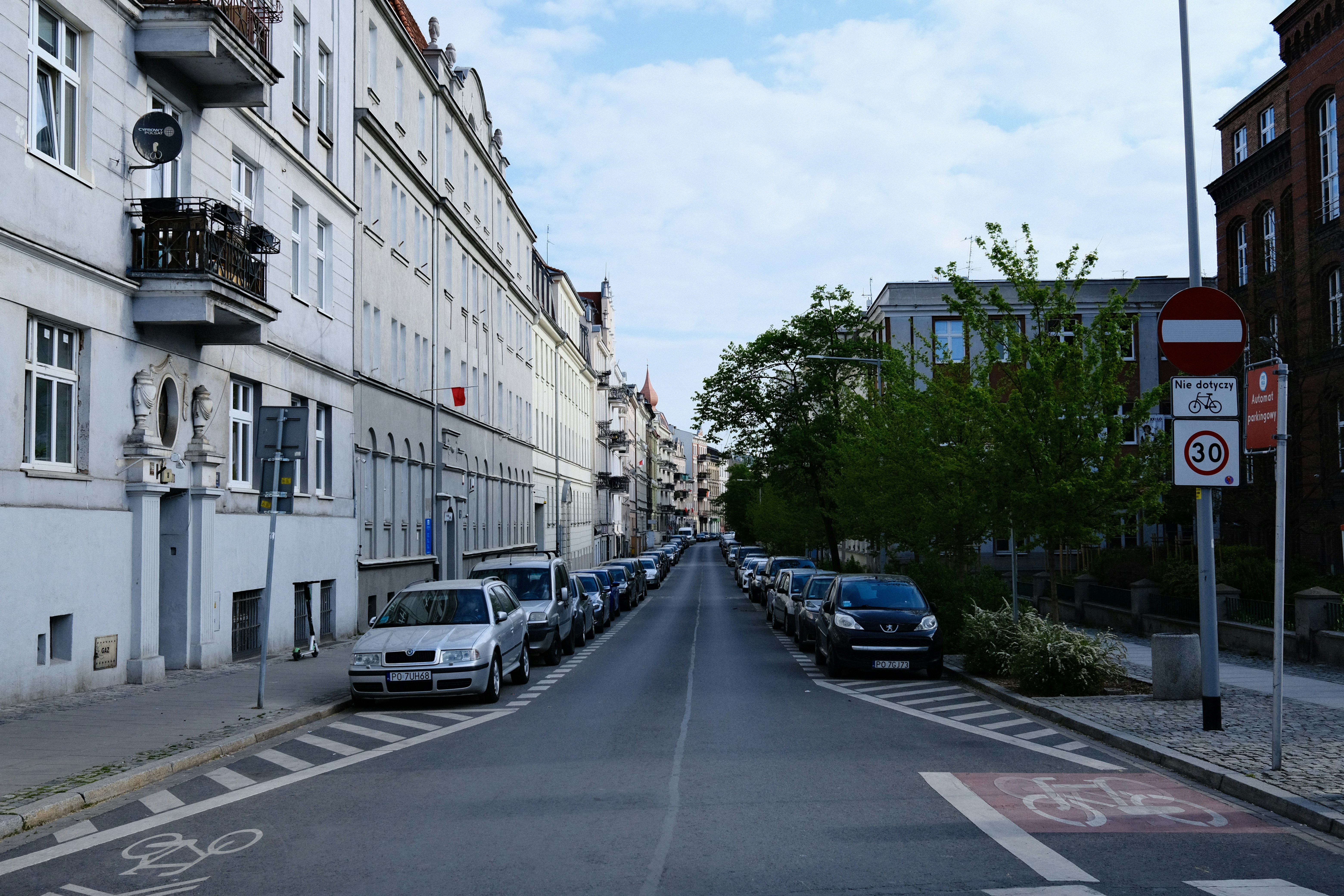 Photo by egorkomarov