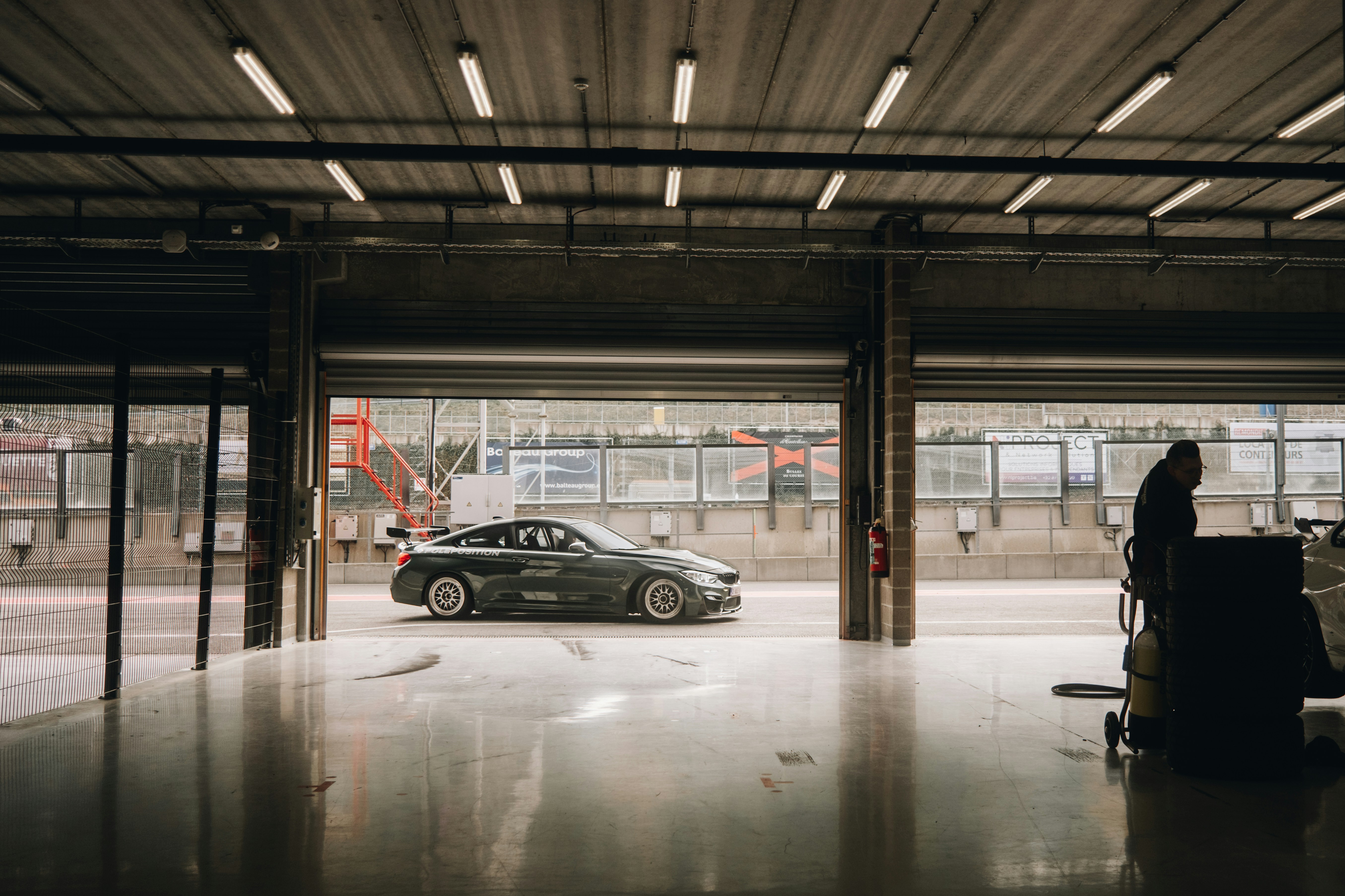 Photo by lorenzohamers