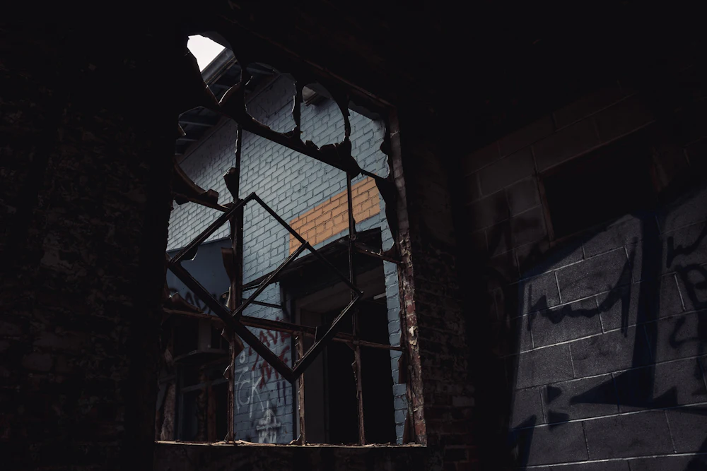 How to Write a Plot Twist That Earns Itself