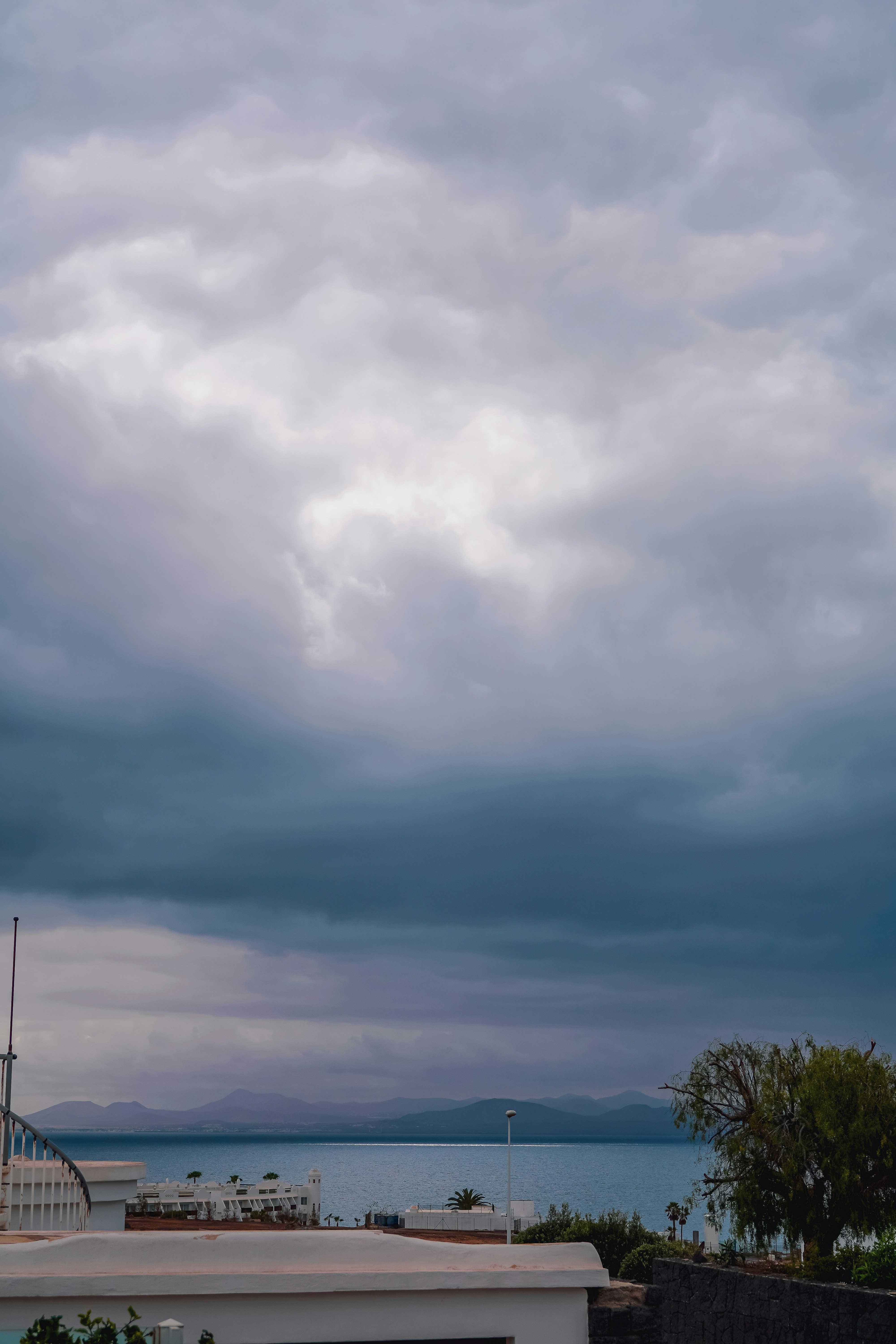 Photo by benjaminelliott